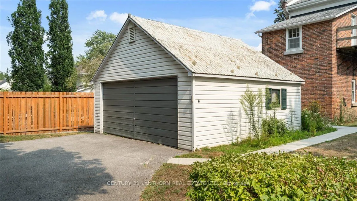 35 King Street