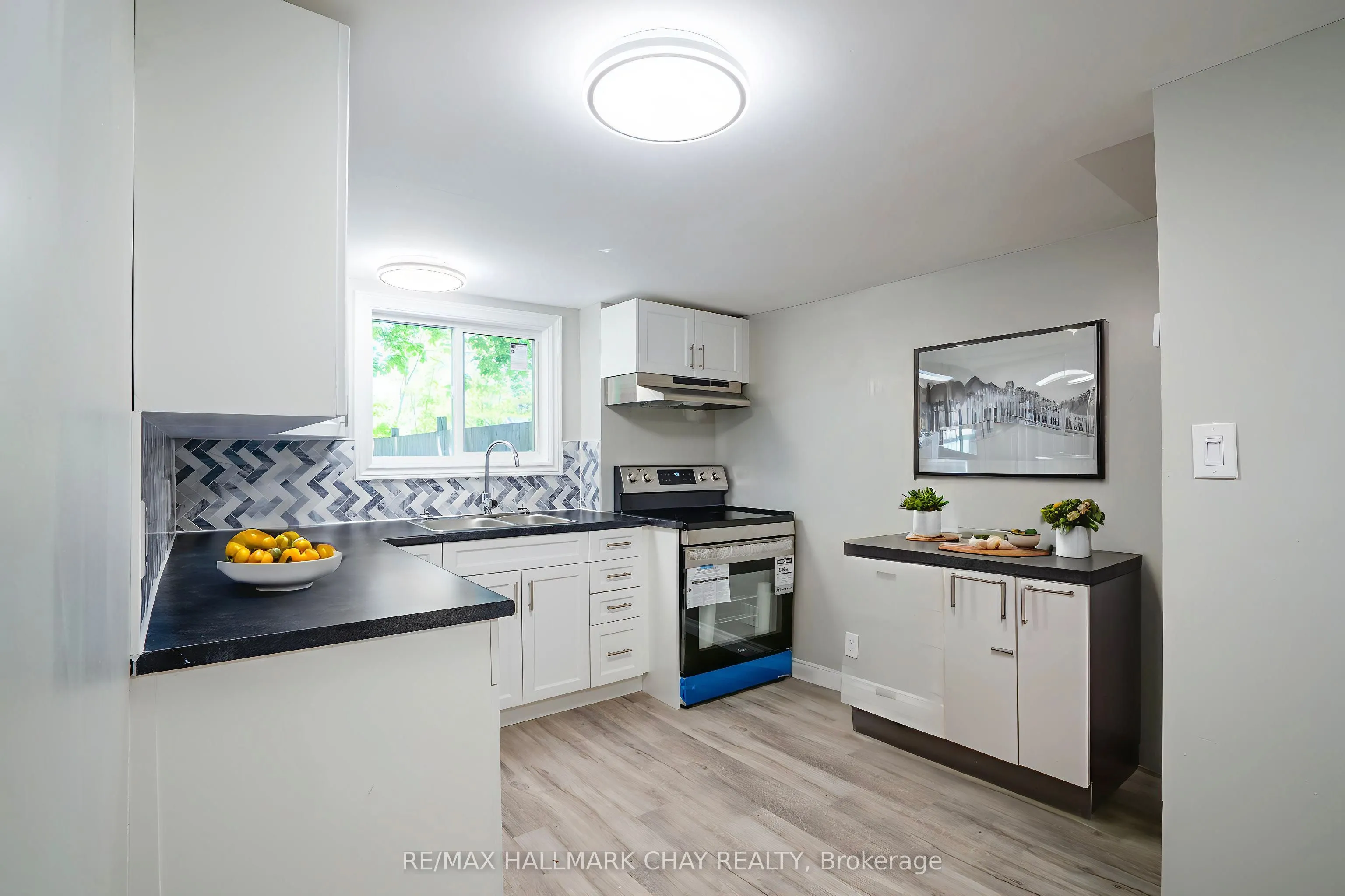 635 First Street S