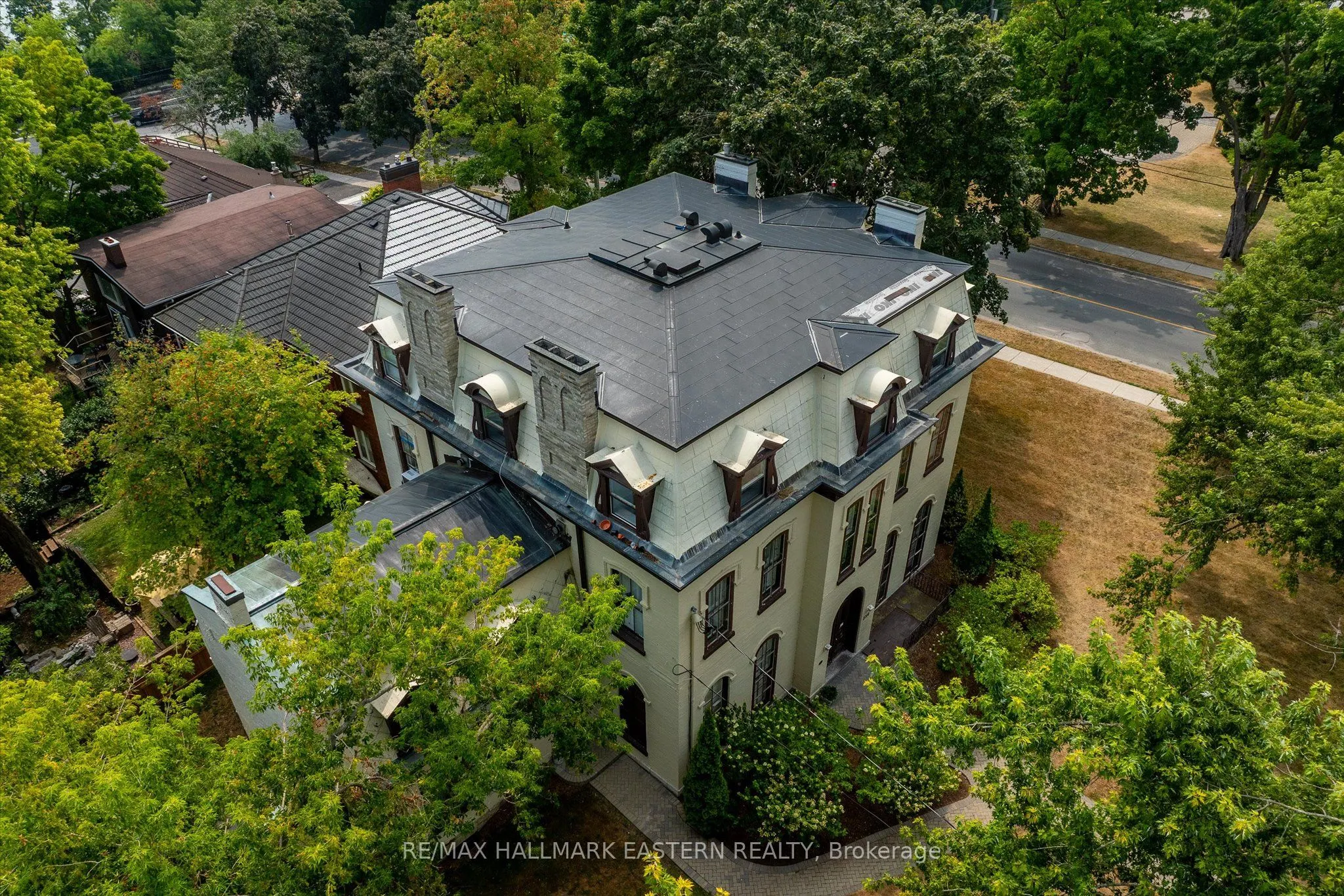 236 Burnham Street