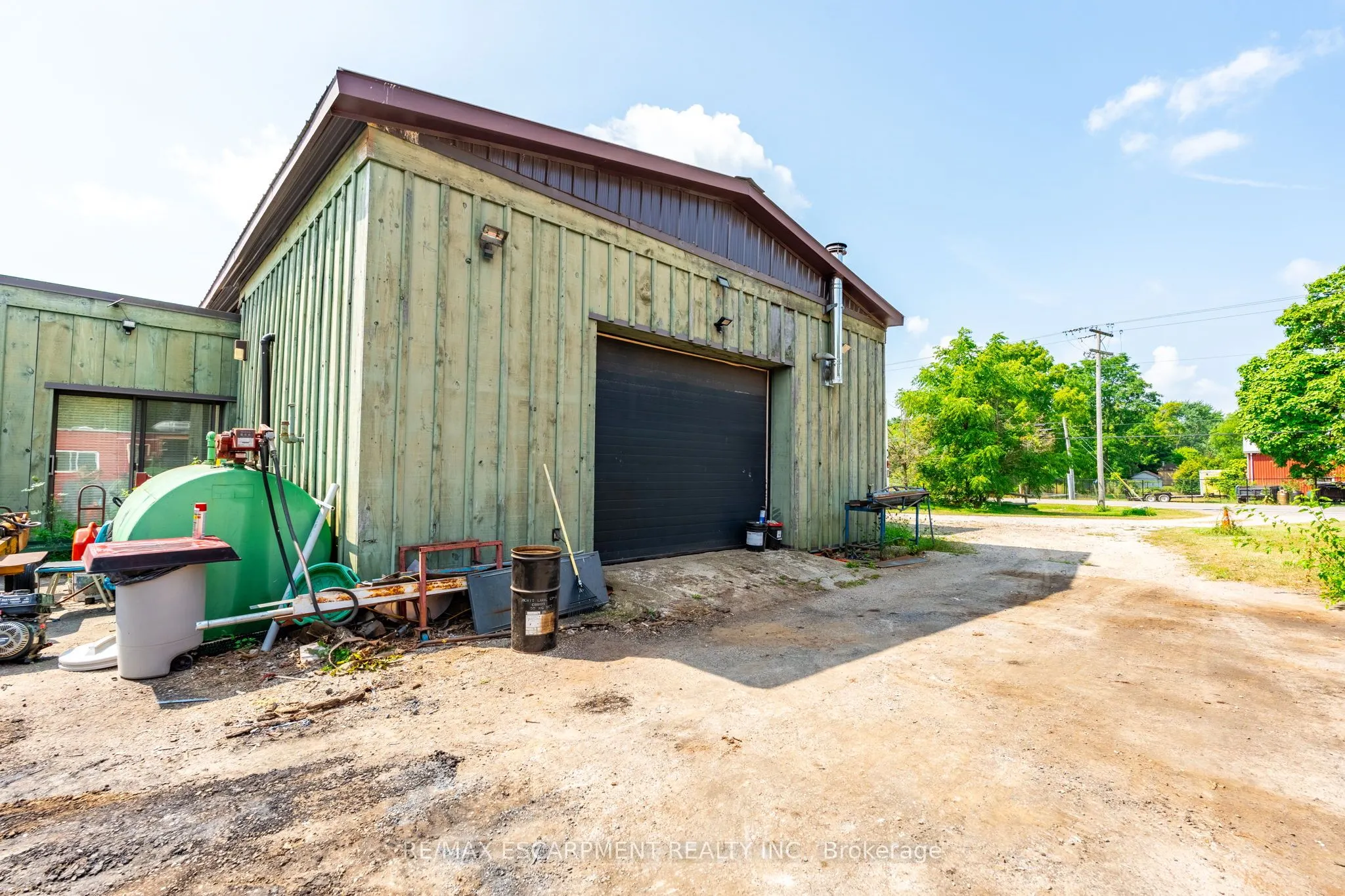 1090 Brock Road