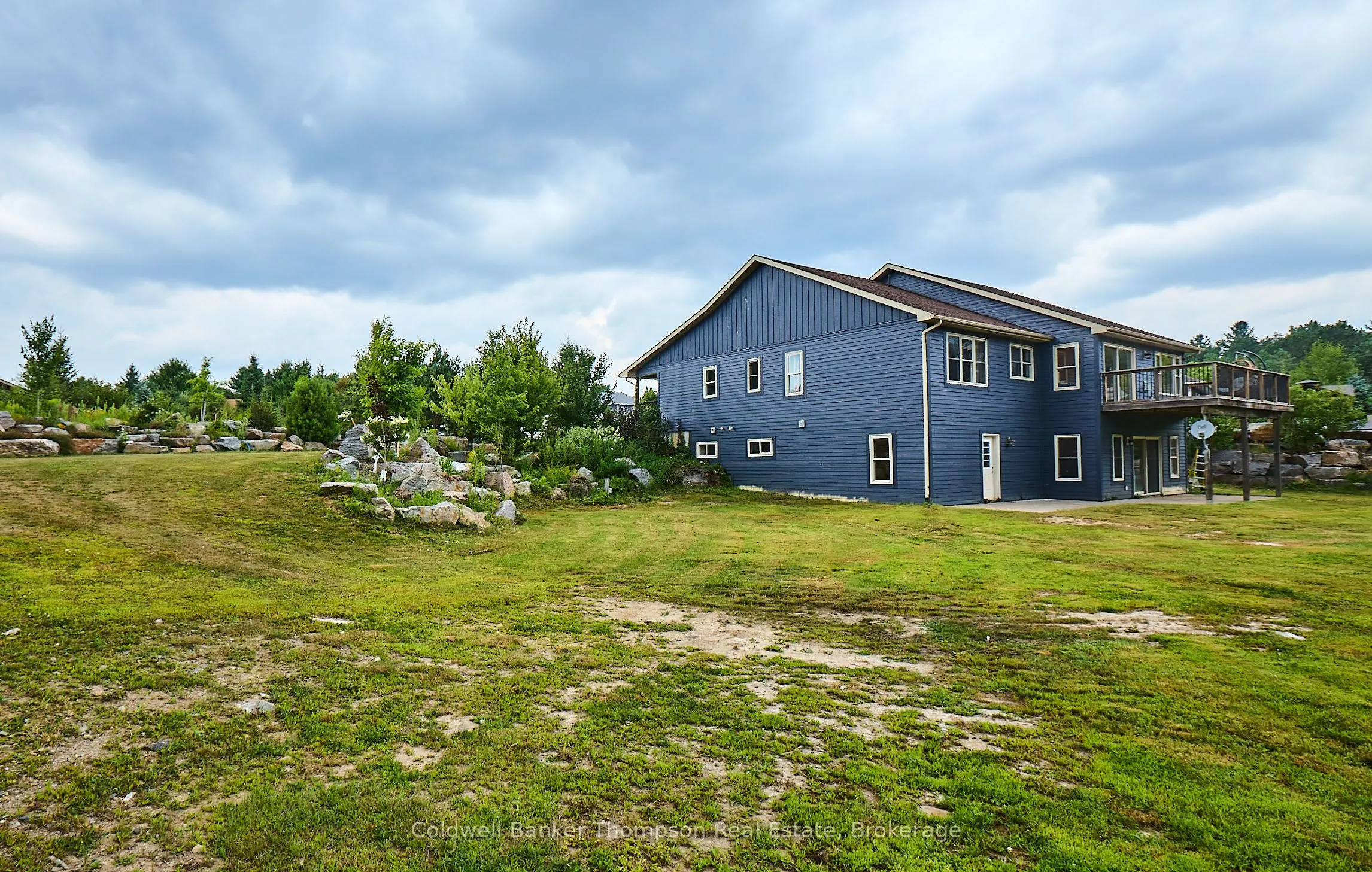 11 Thomas Crescent
