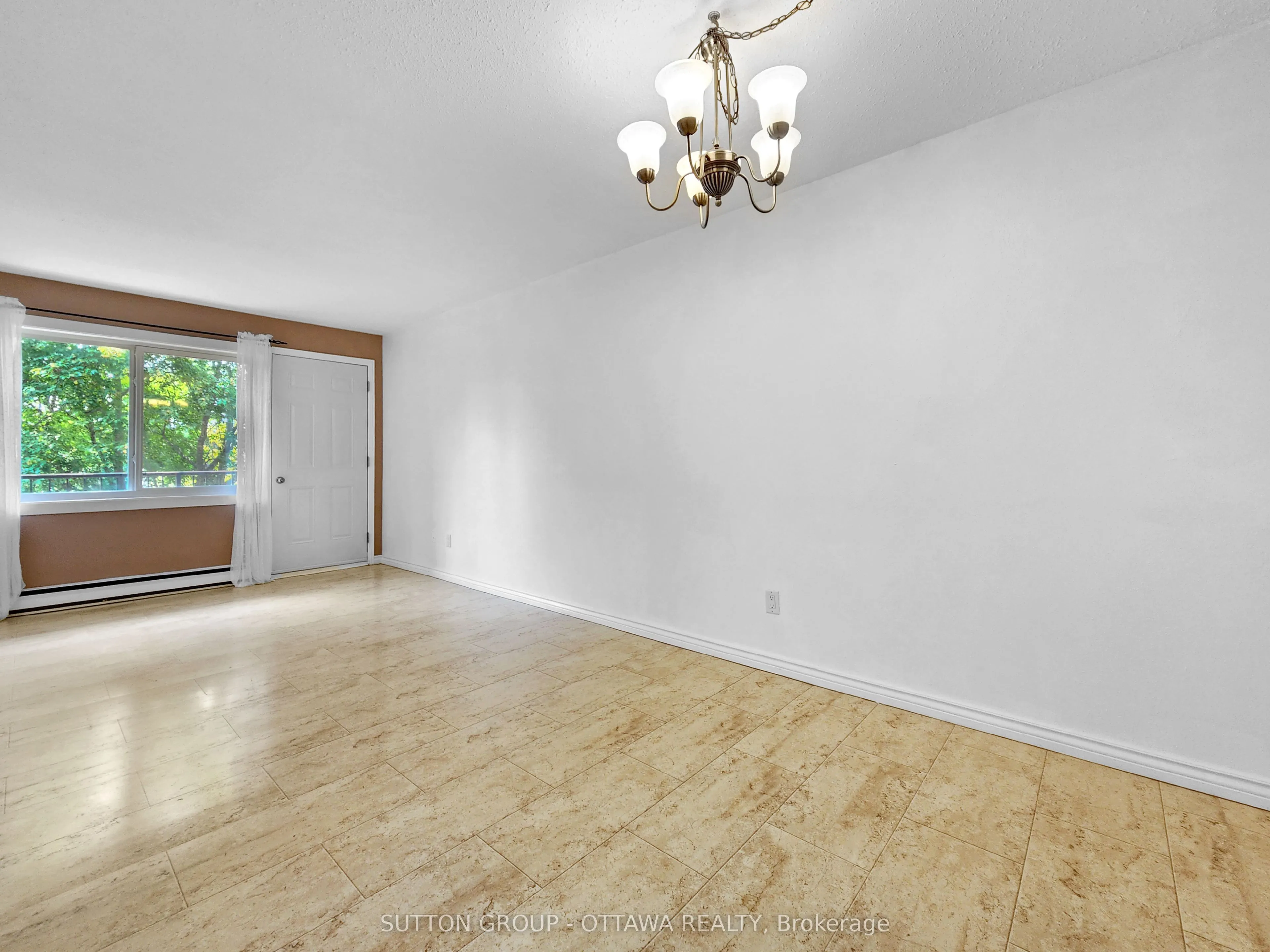 2044 Arrowsmith Drive, #202A