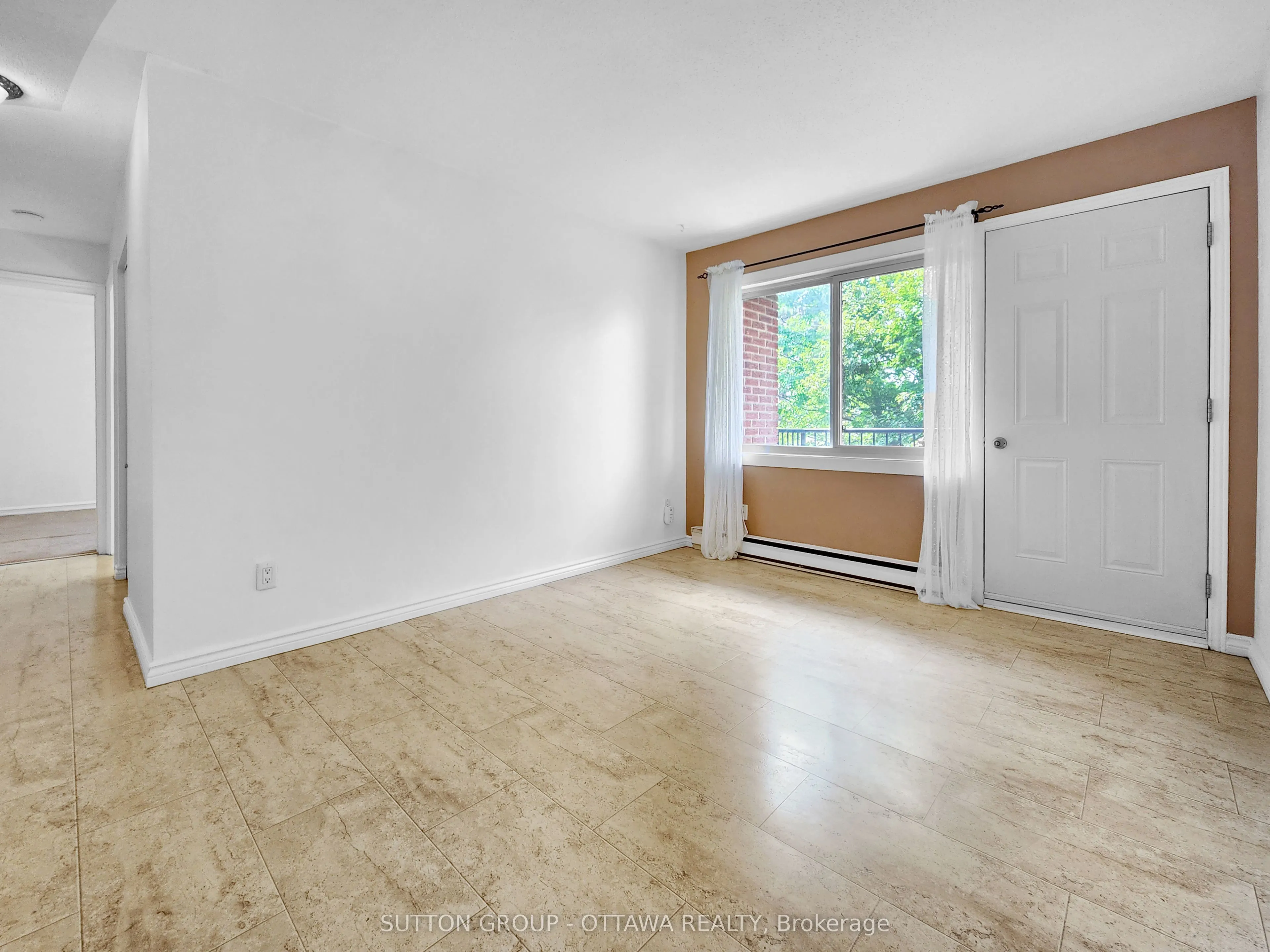 2044 Arrowsmith Drive, #202A
