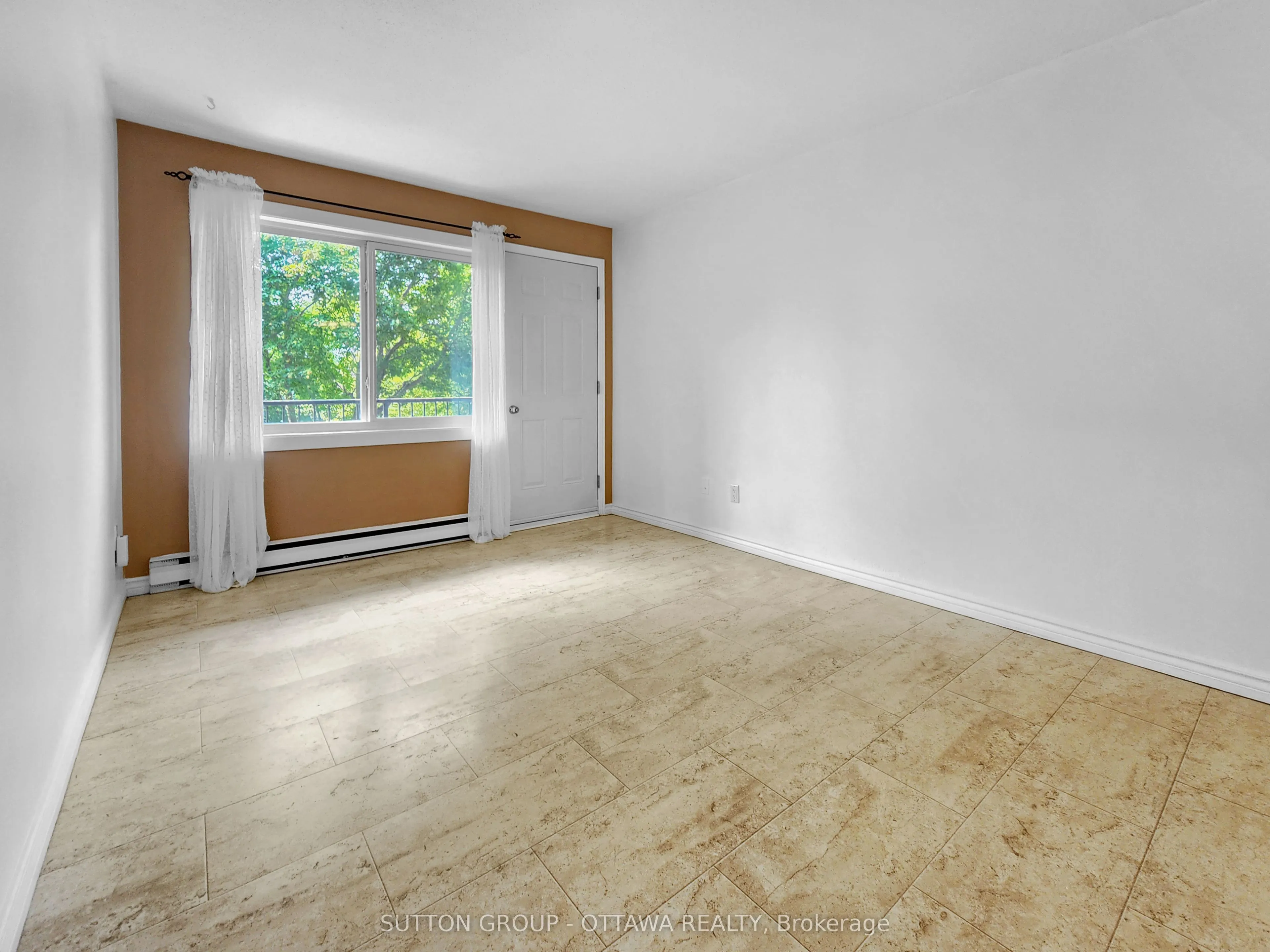 2044 Arrowsmith Drive, #202A