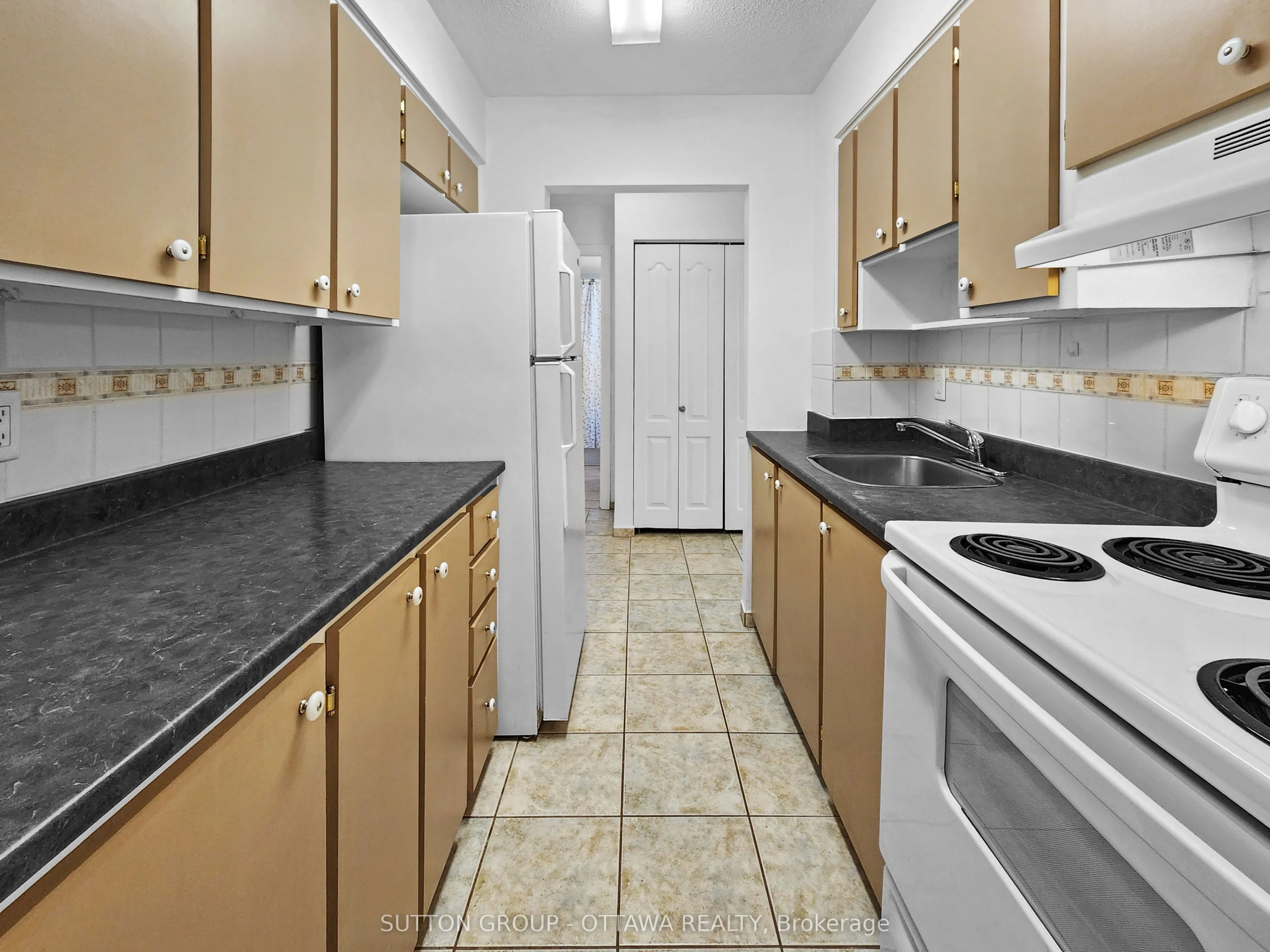 2044 Arrowsmith Drive, #202A