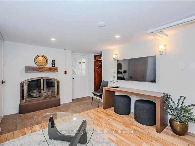 80 London Road W