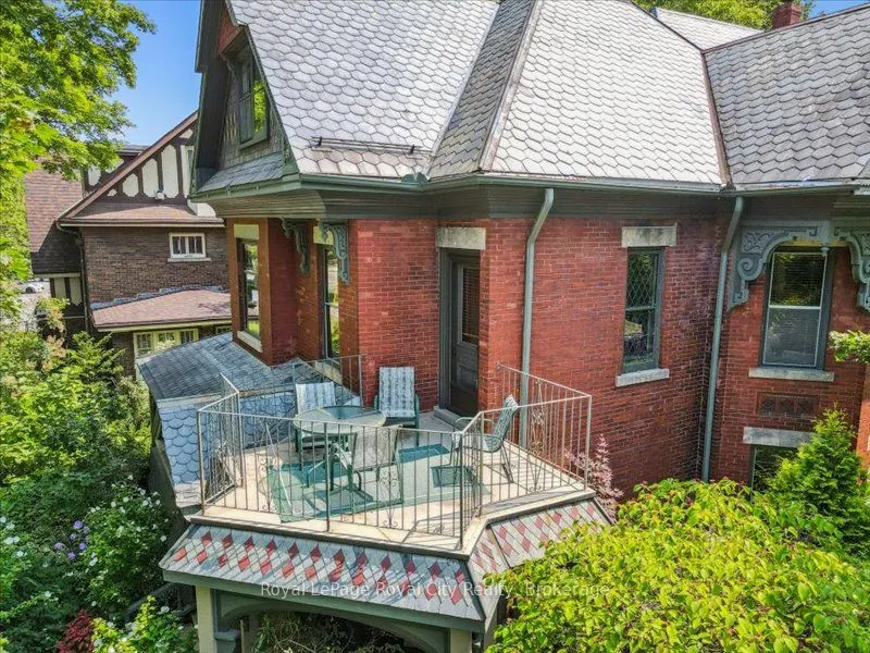 80 London Road W