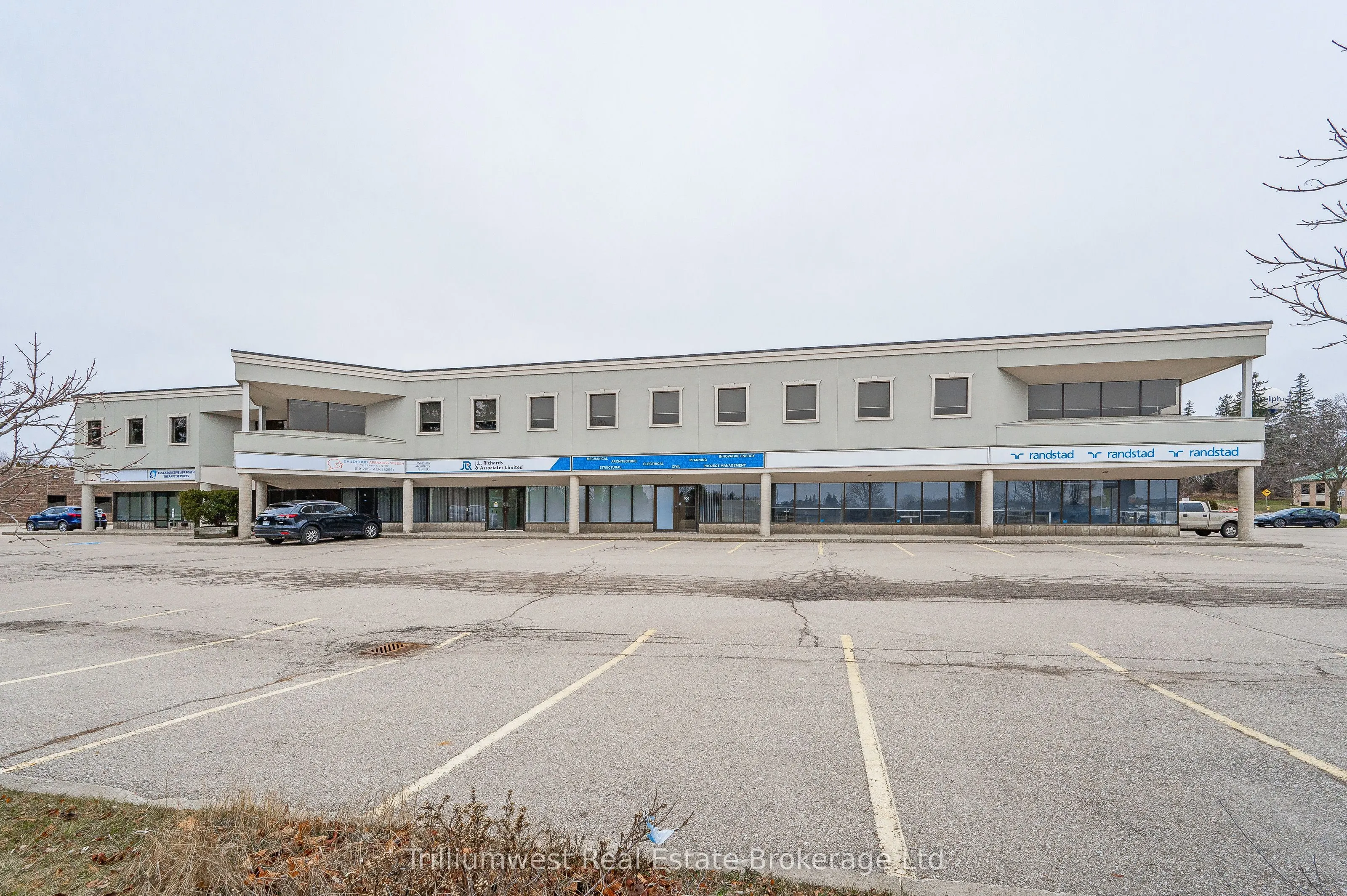 450 Speedvale Ave W Avenue, #203