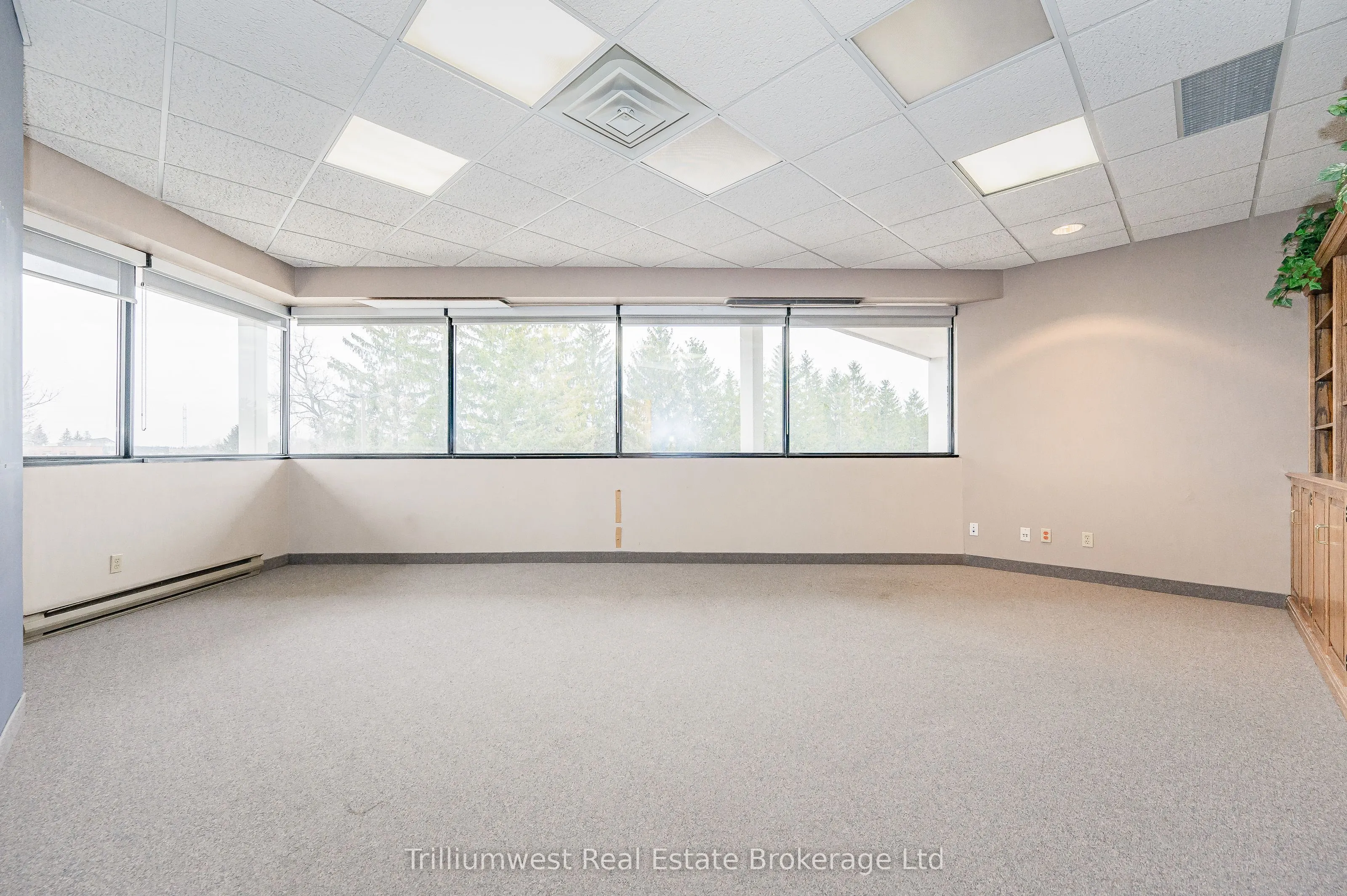 450 Speedvale Ave W Avenue, #201