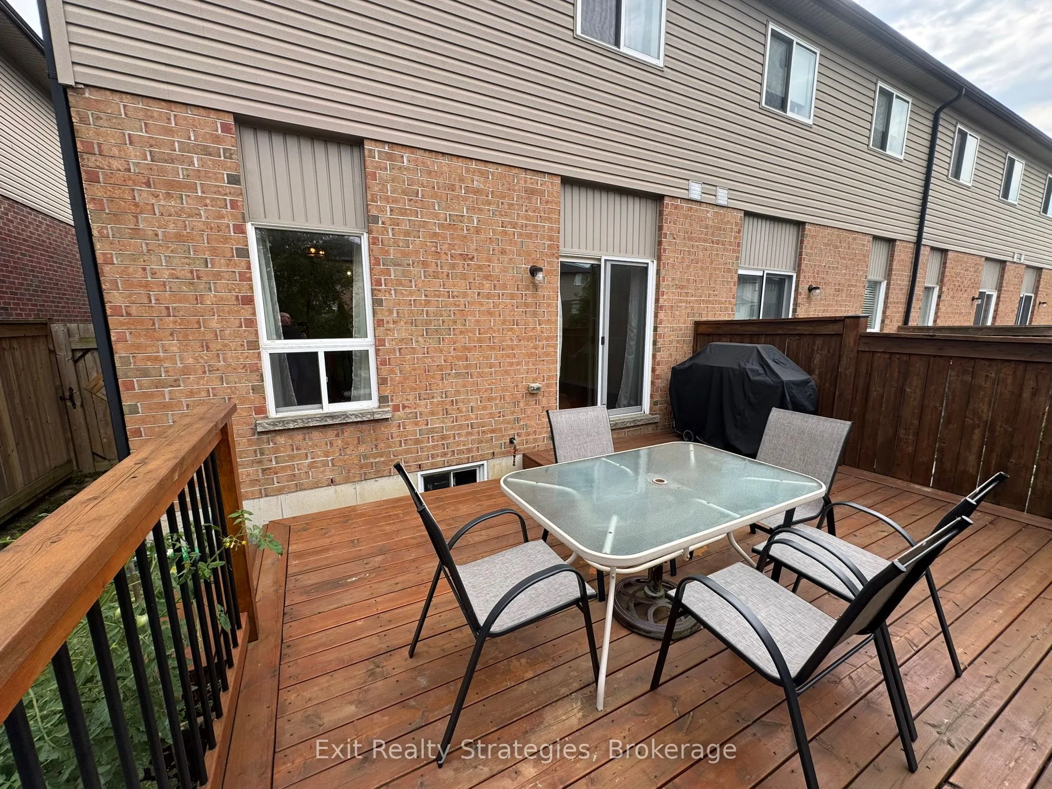 9 Hampton Brook Way, #8