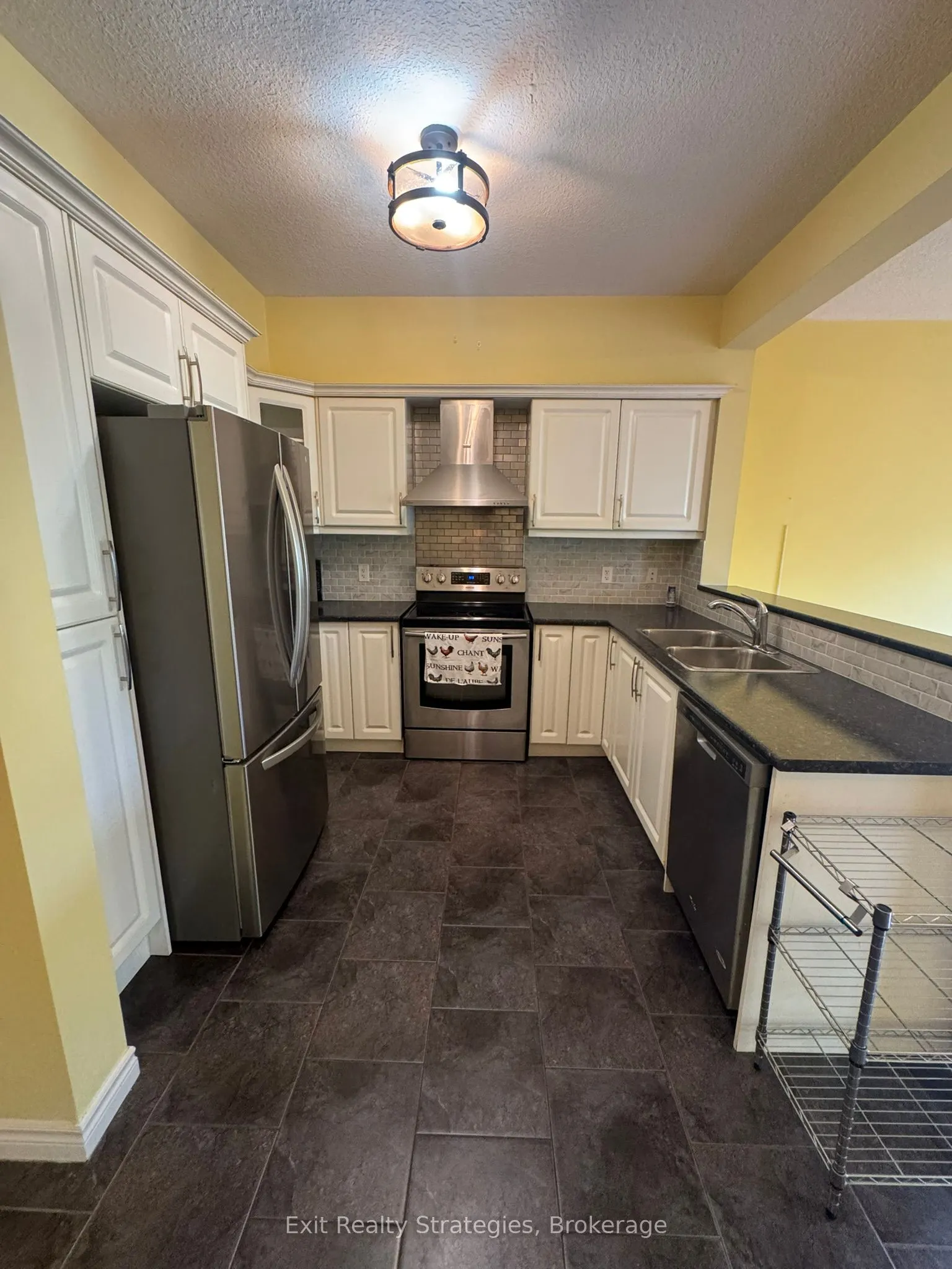 9 Hampton Brook Way, #8