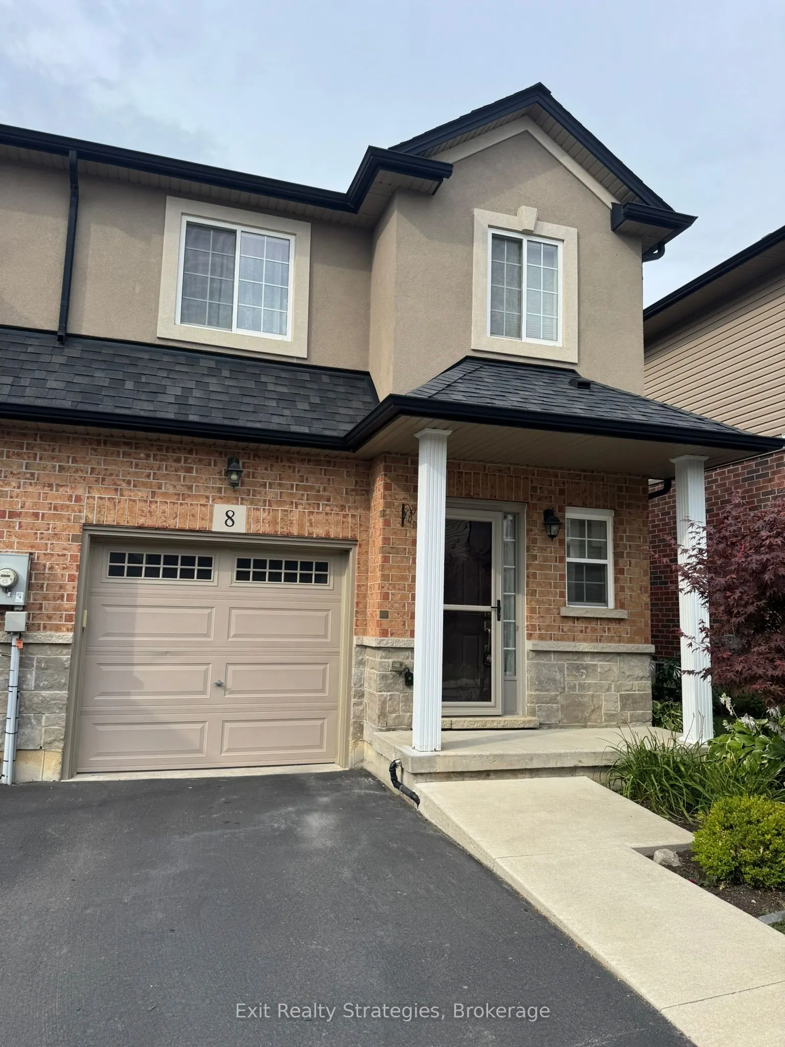 9 Hampton Brook Way, #8