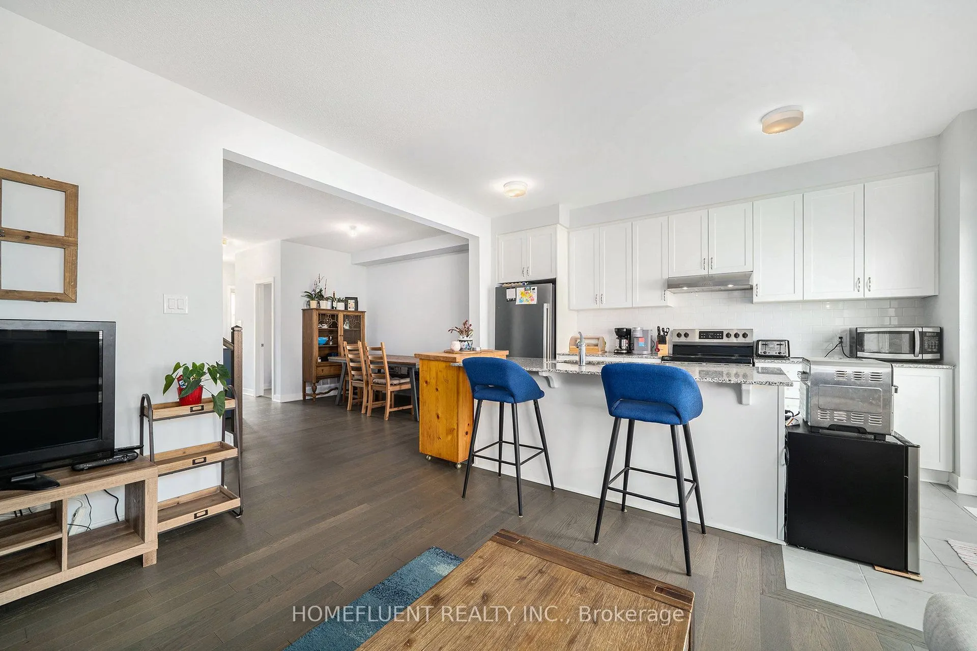 626 Allied Mews