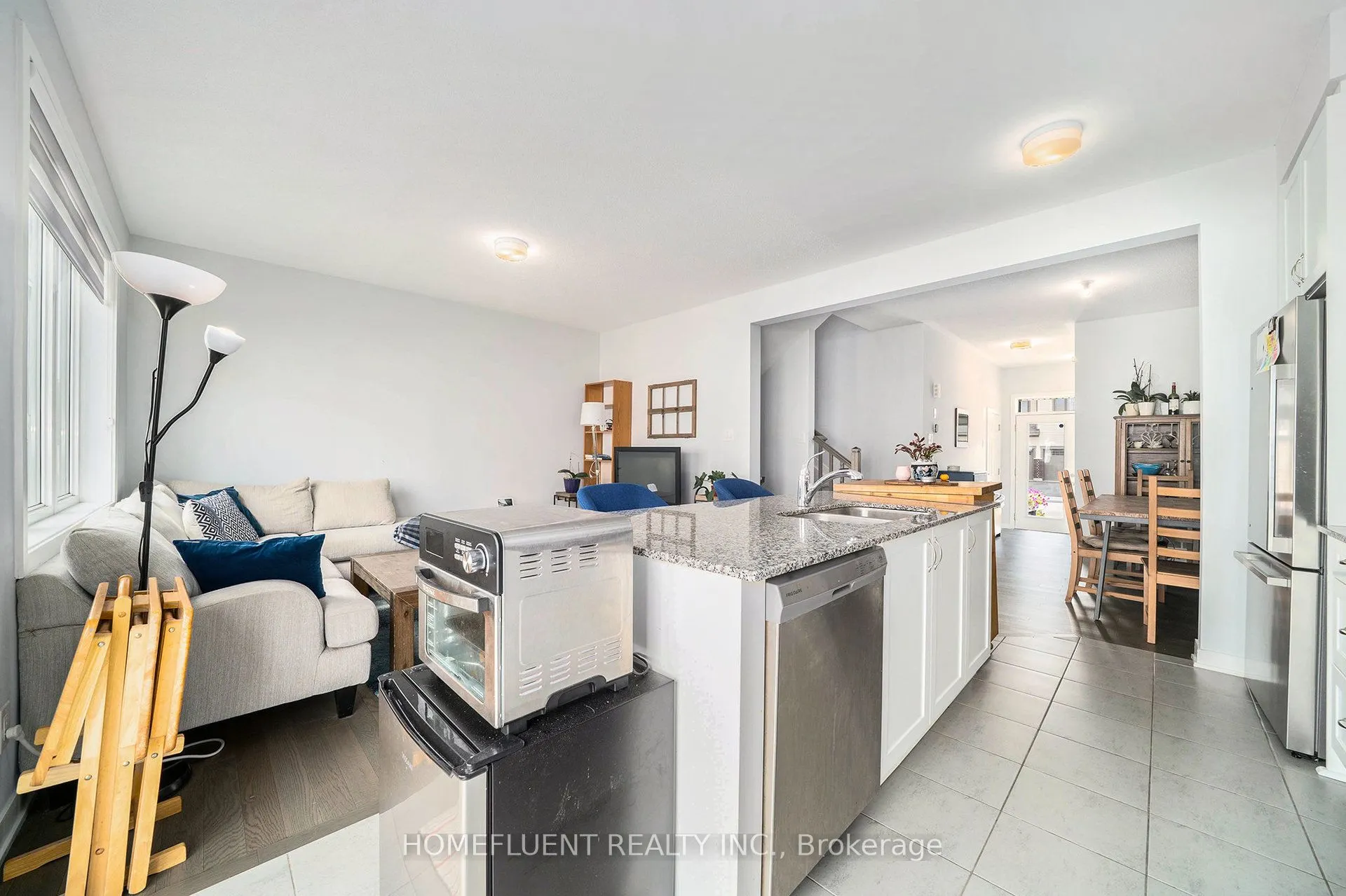 626 Allied Mews