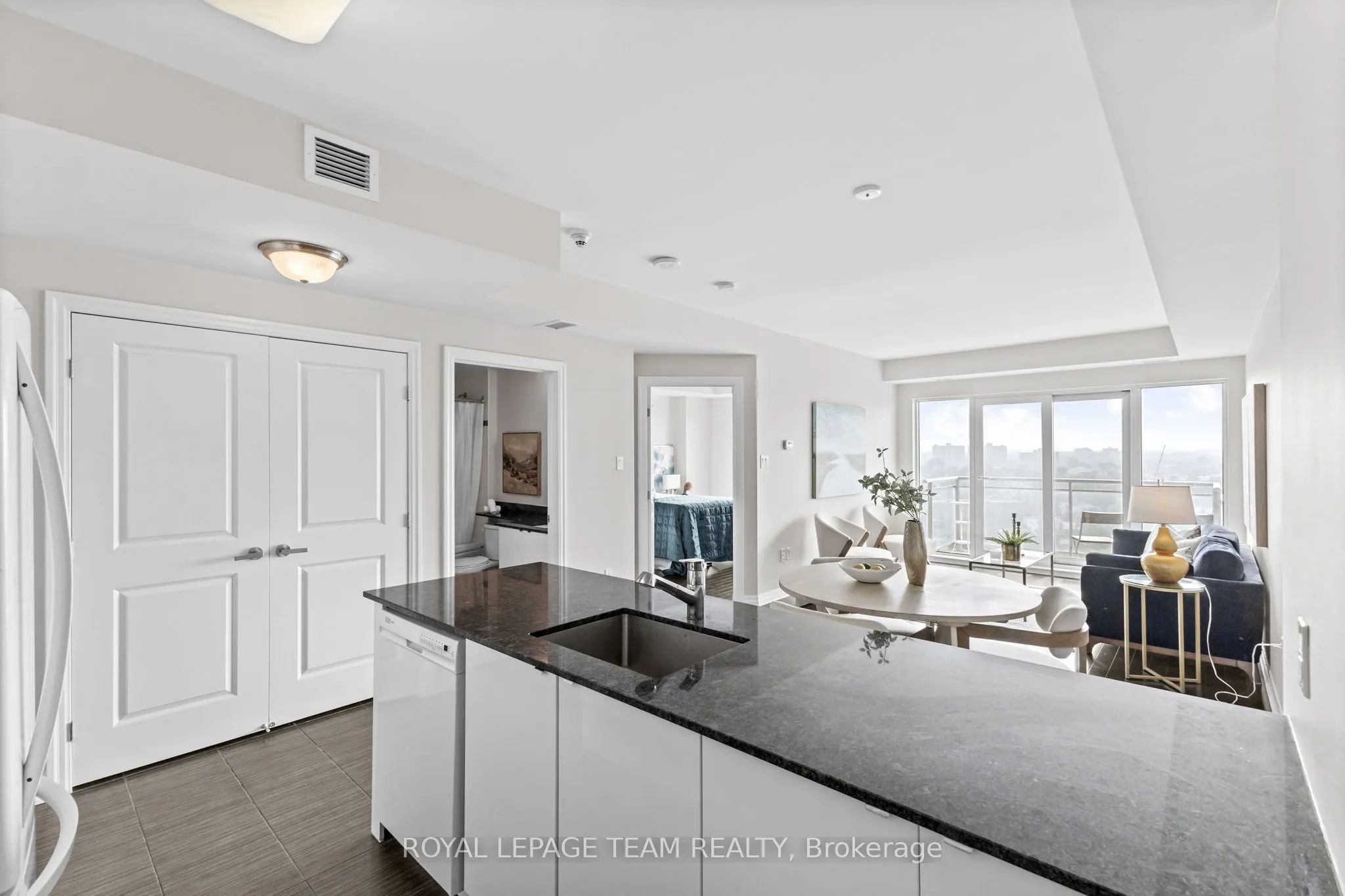 90 Landry Street, #1408