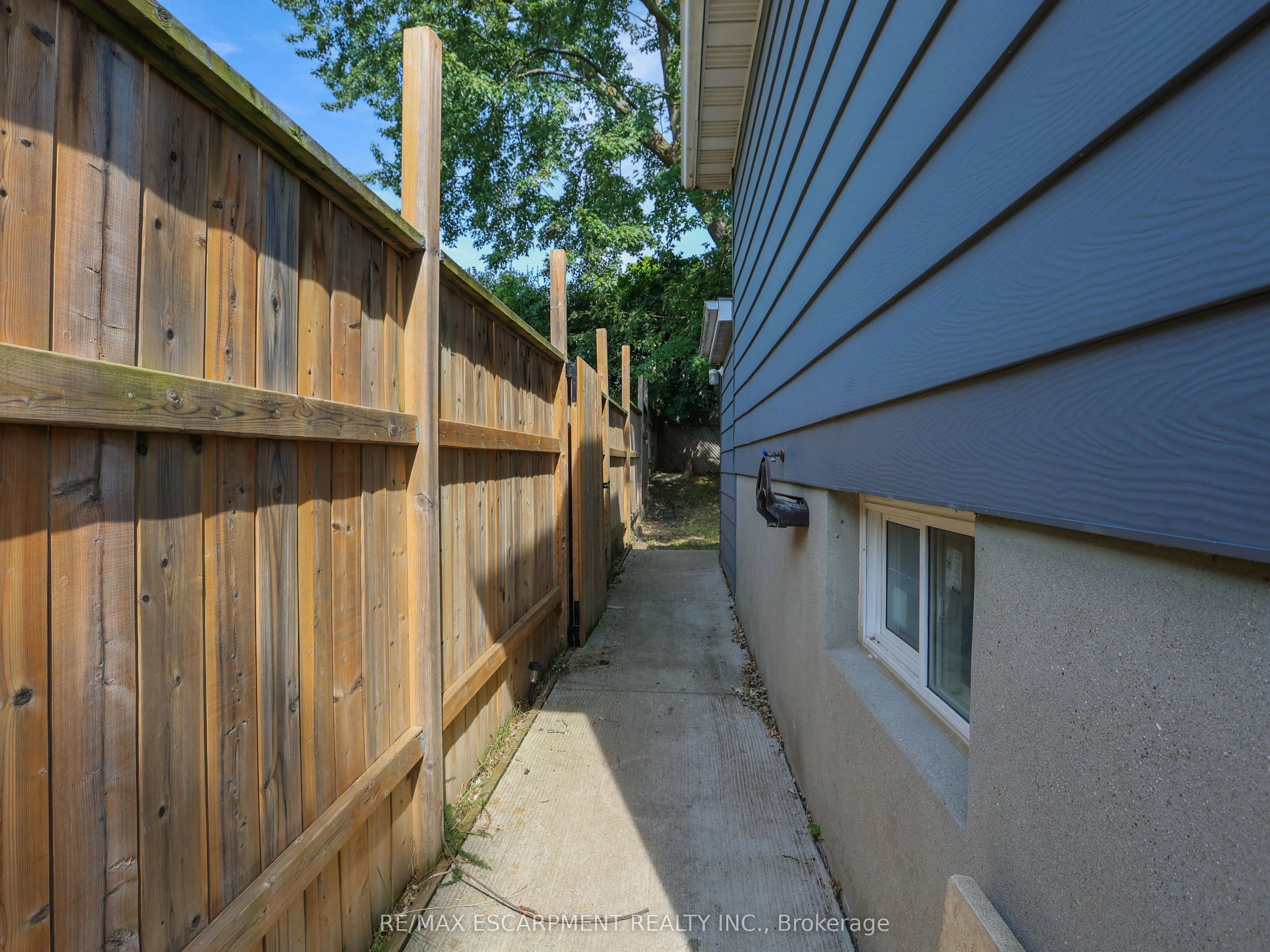 169 PINEDALE Drive