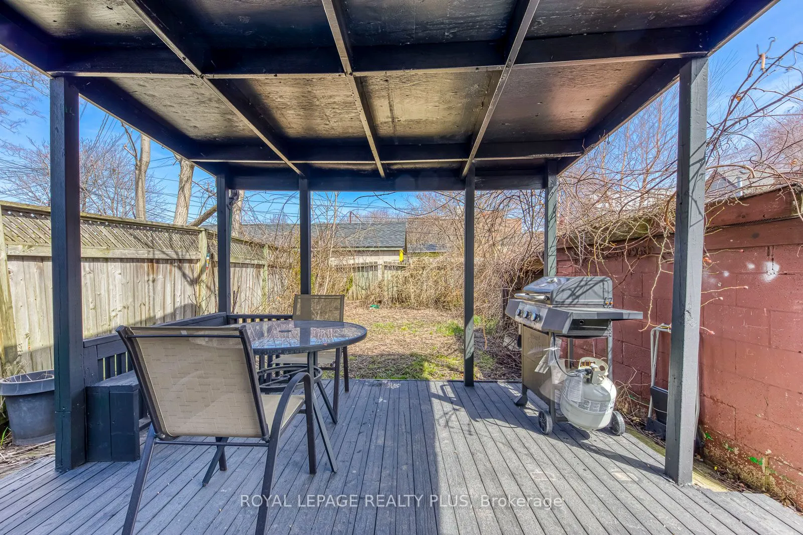 247 Robert Street