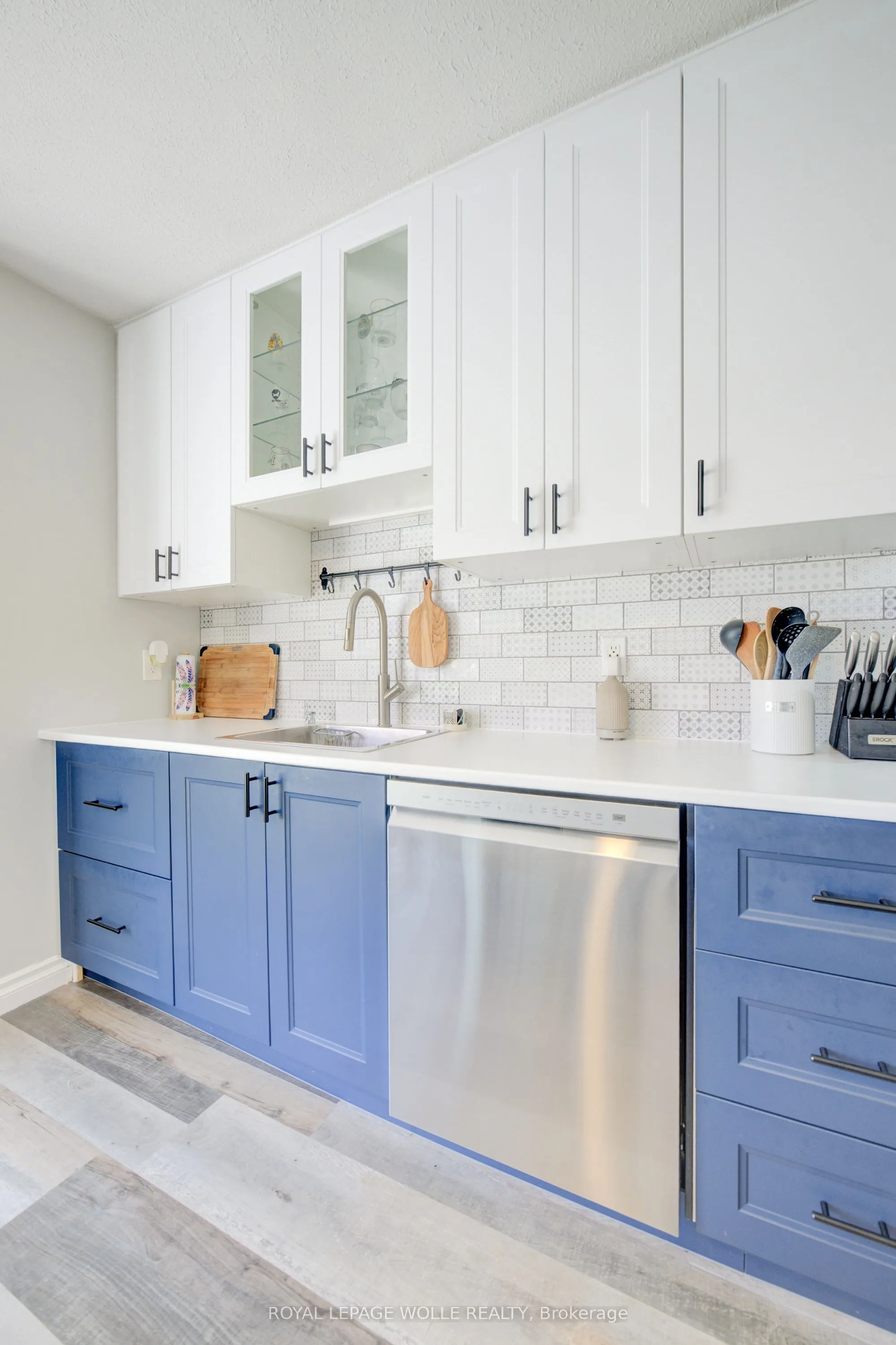 879 Parkinson Road, #28