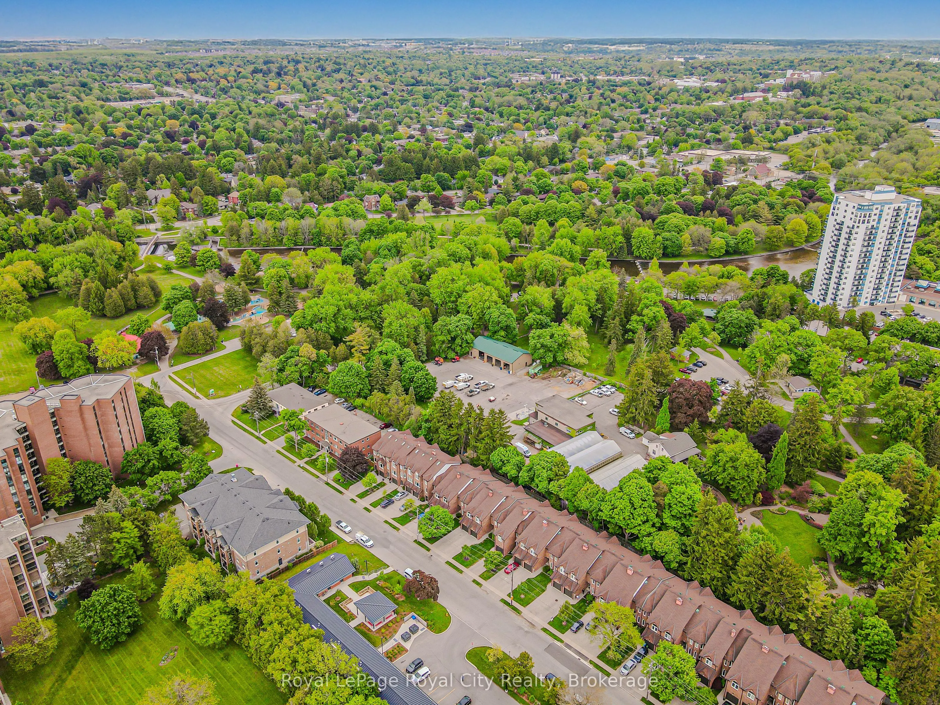 21 Marilyn Drive, #10