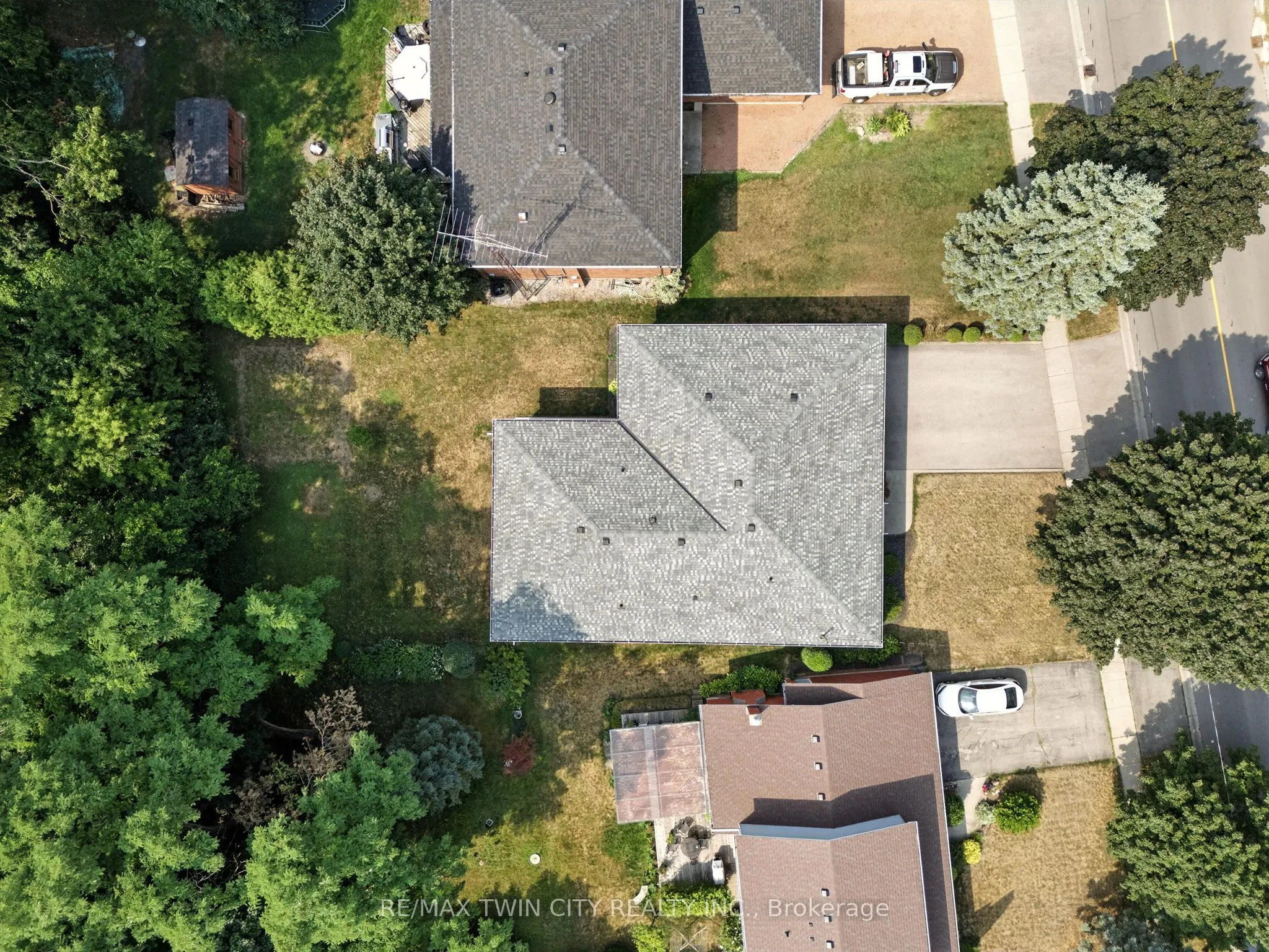 77 Glenwood Drive