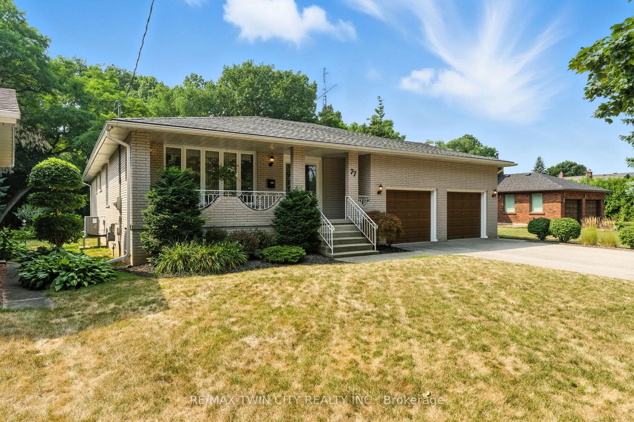 77 Glenwood Drive