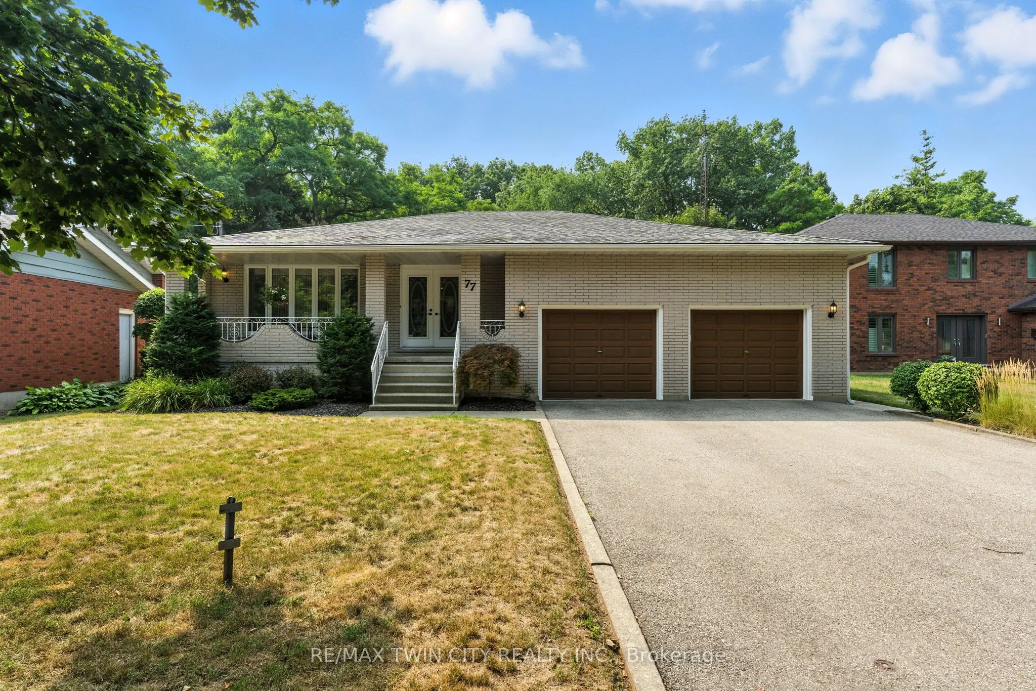 77 Glenwood Drive