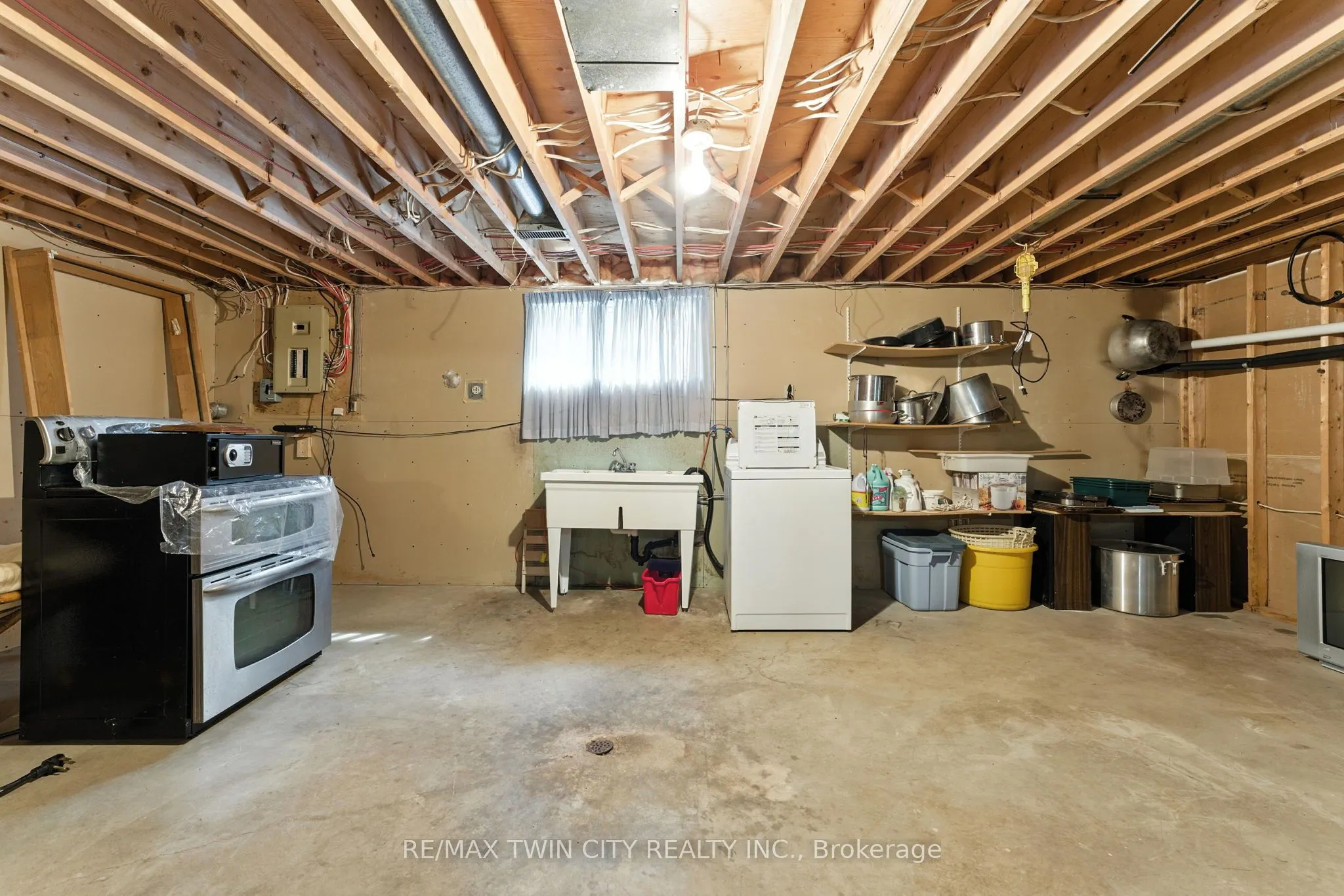 77 Glenwood Drive