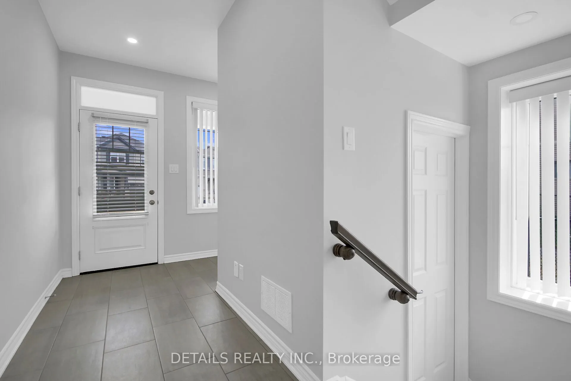 116 Unity Place
