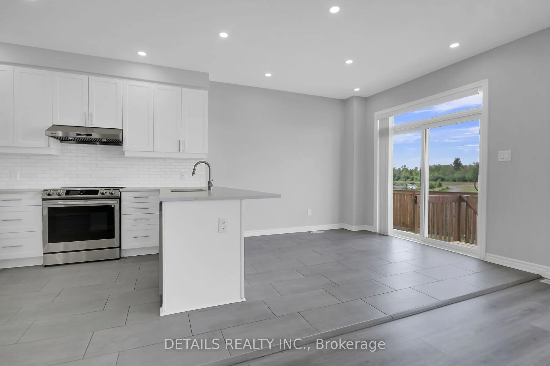 116 Unity Place