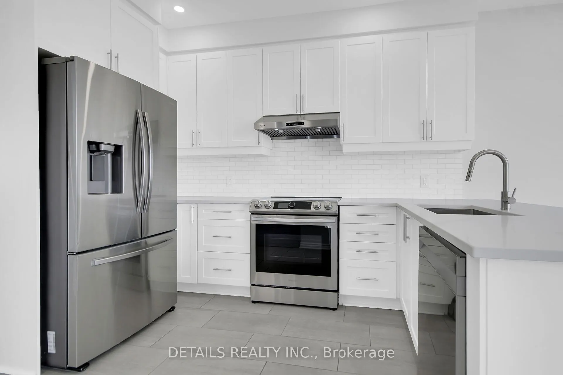 116 Unity Place