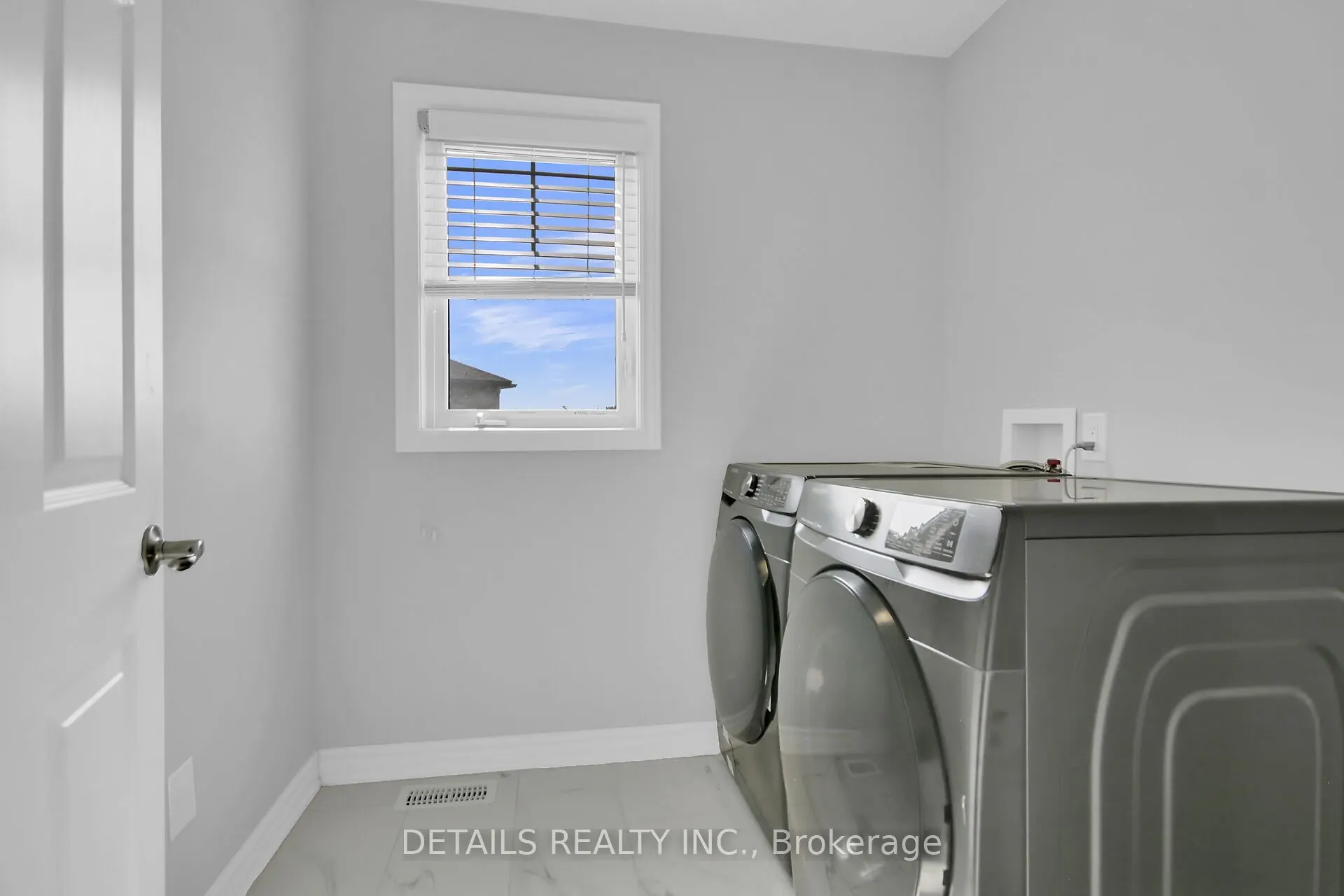 116 Unity Place