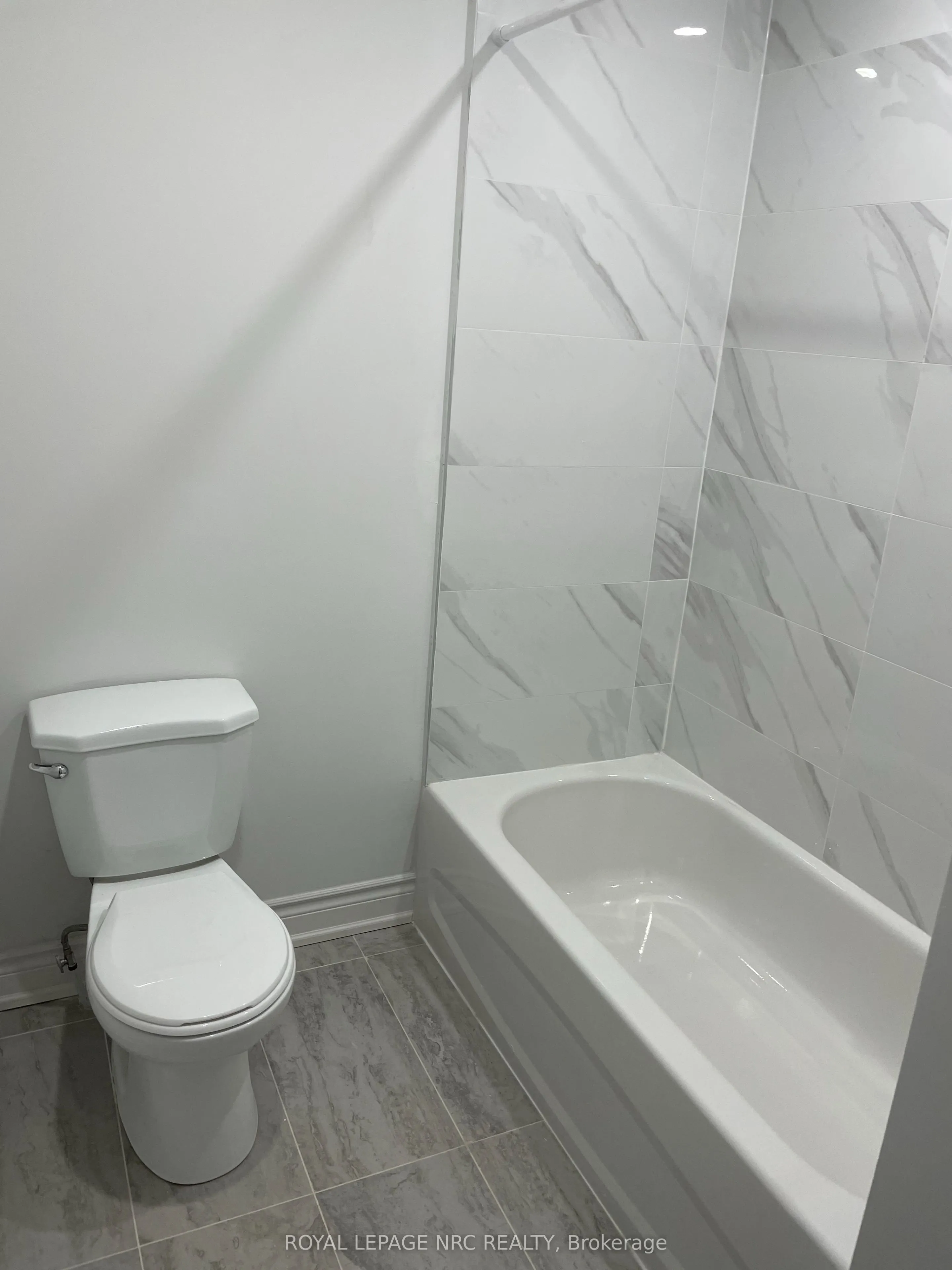 17 East Street, #2