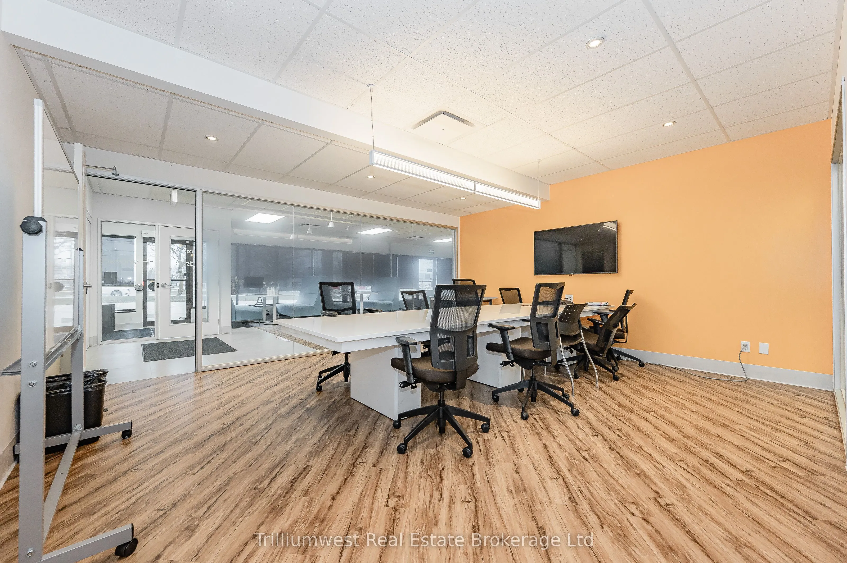 450 Speedvale Ave W Avenue, #103
