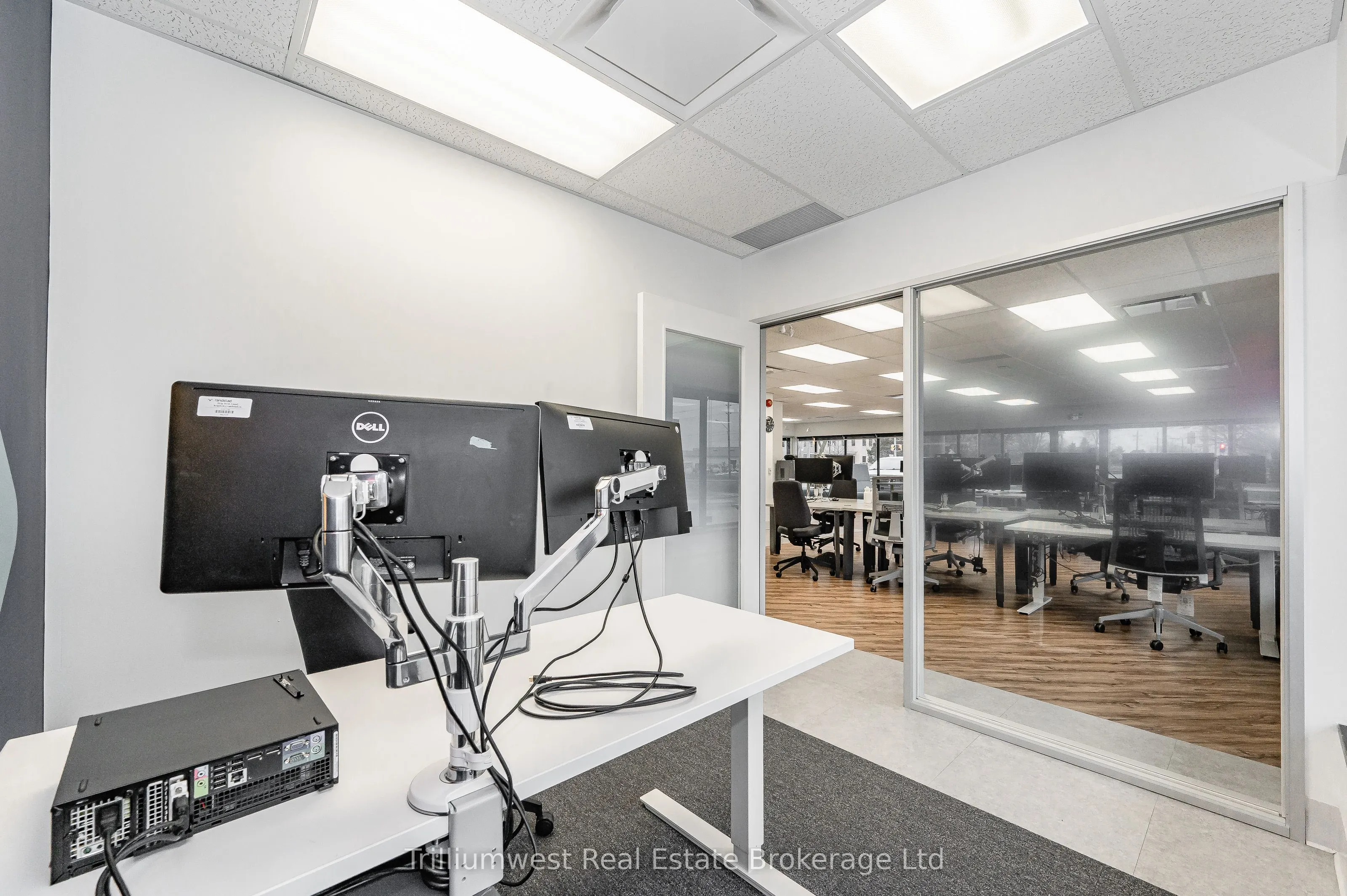 450 Speedvale Ave W Avenue, #103