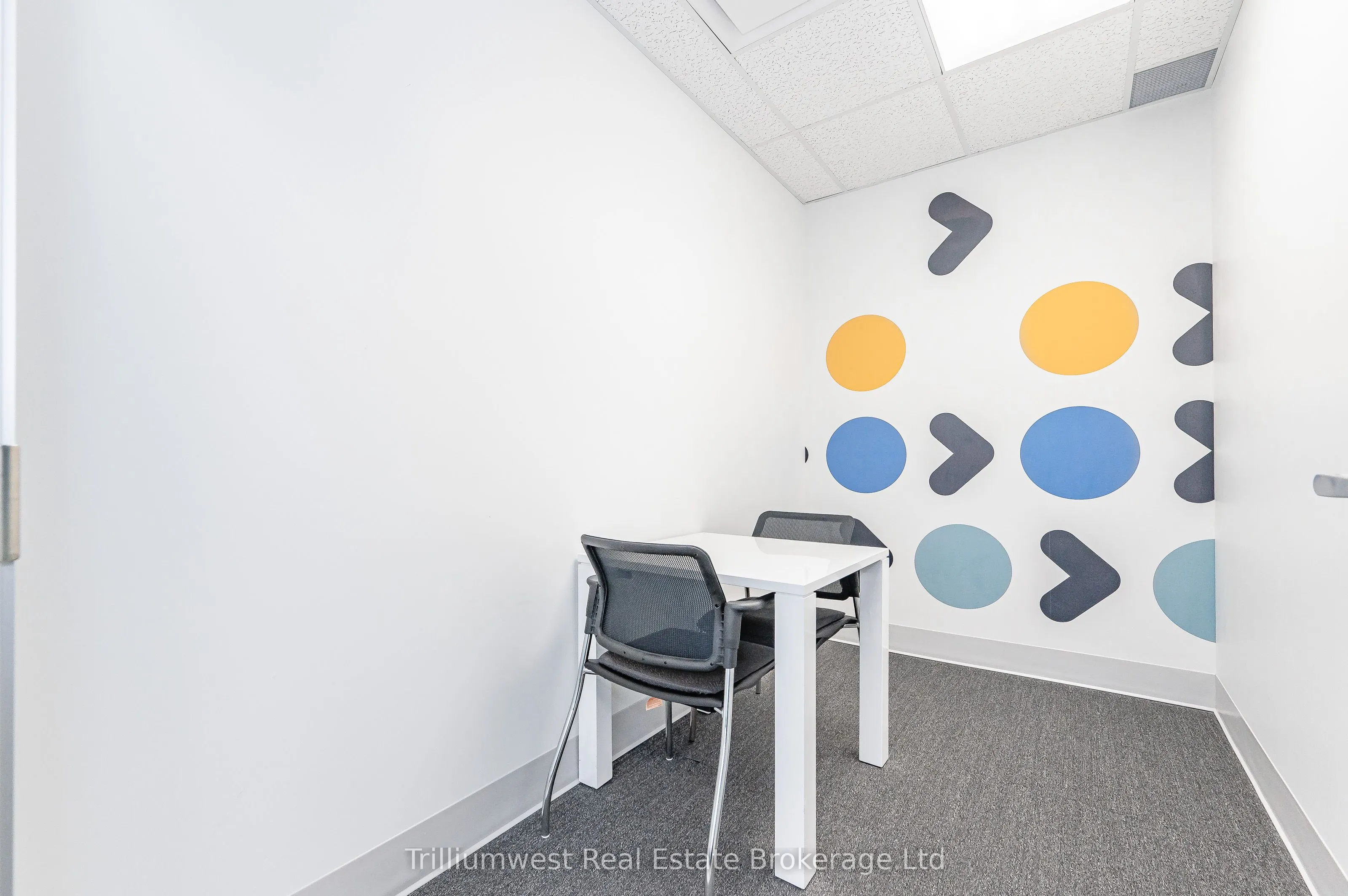 450 Speedvale Ave W Avenue, #103