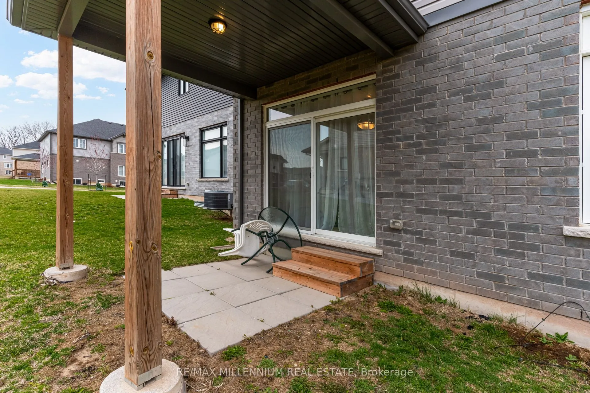 3597 Carolinia Court