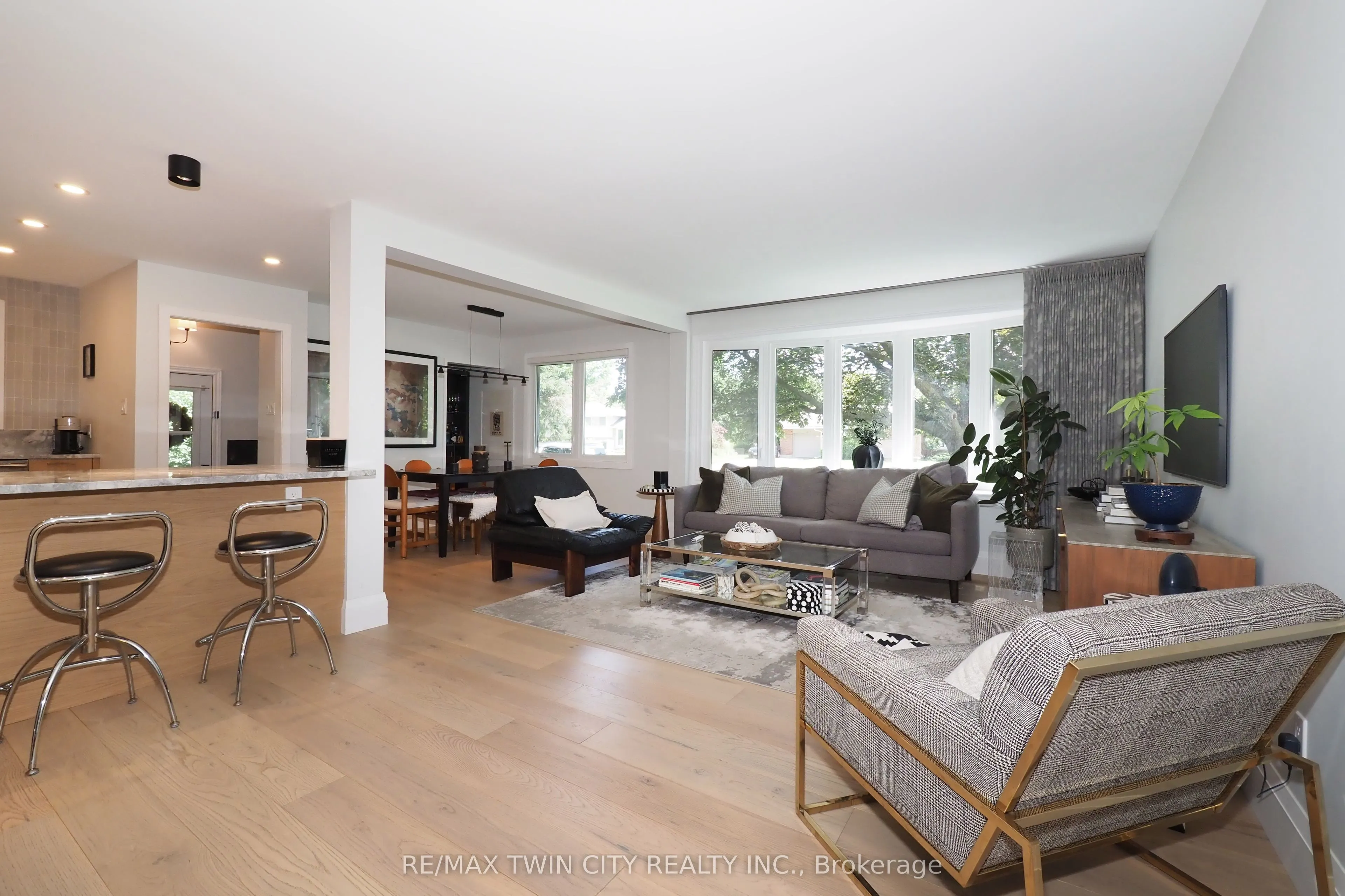 218 Greenbrook Drive