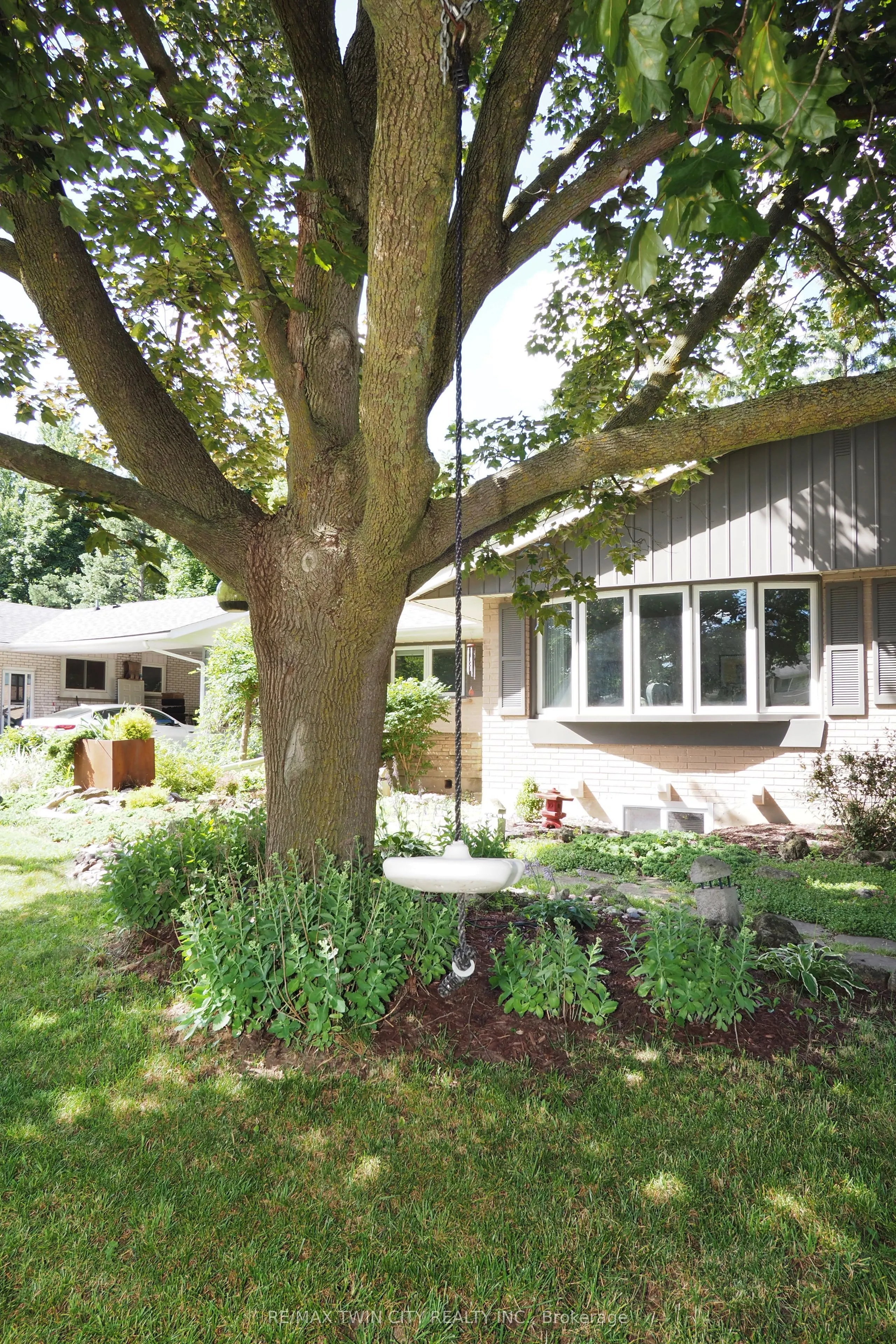 218 Greenbrook Drive