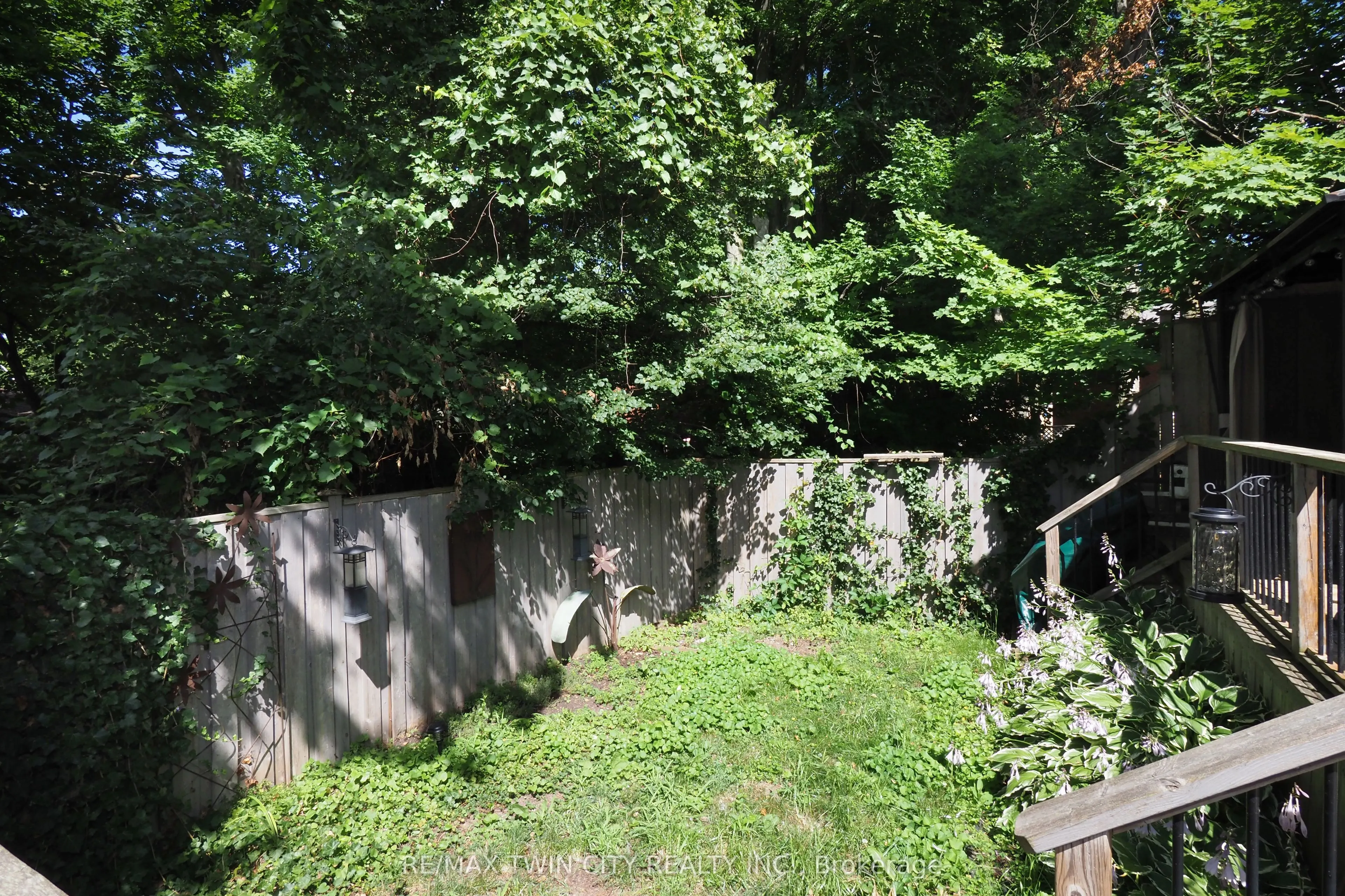 218 Greenbrook Drive