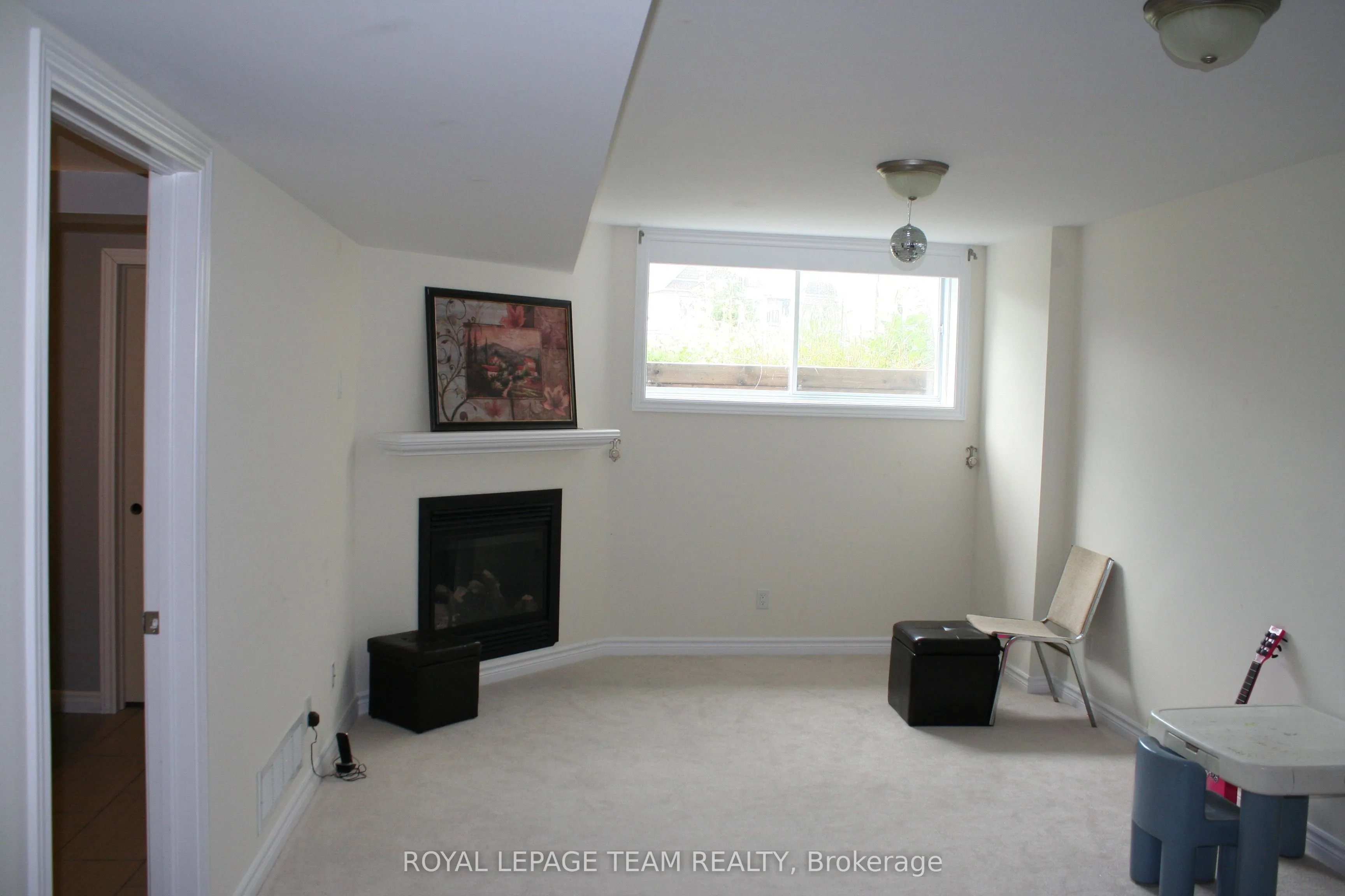 300 Balinroan Crescent