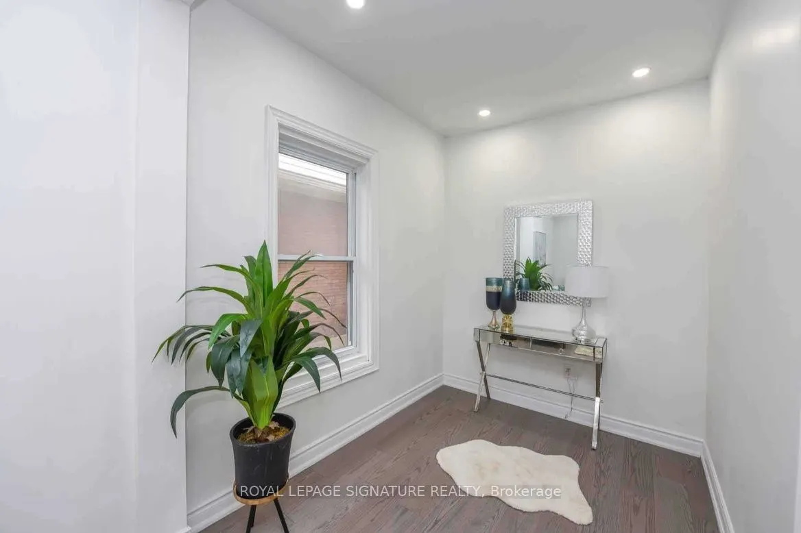 50 Barnesdale Avenue N