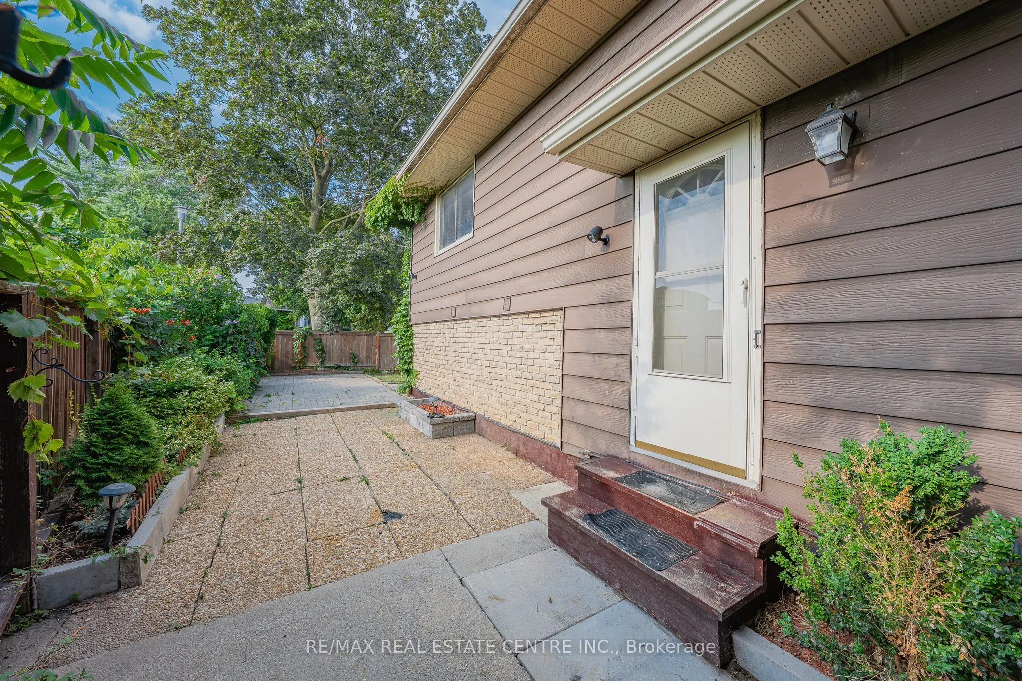 6 Kovac Road