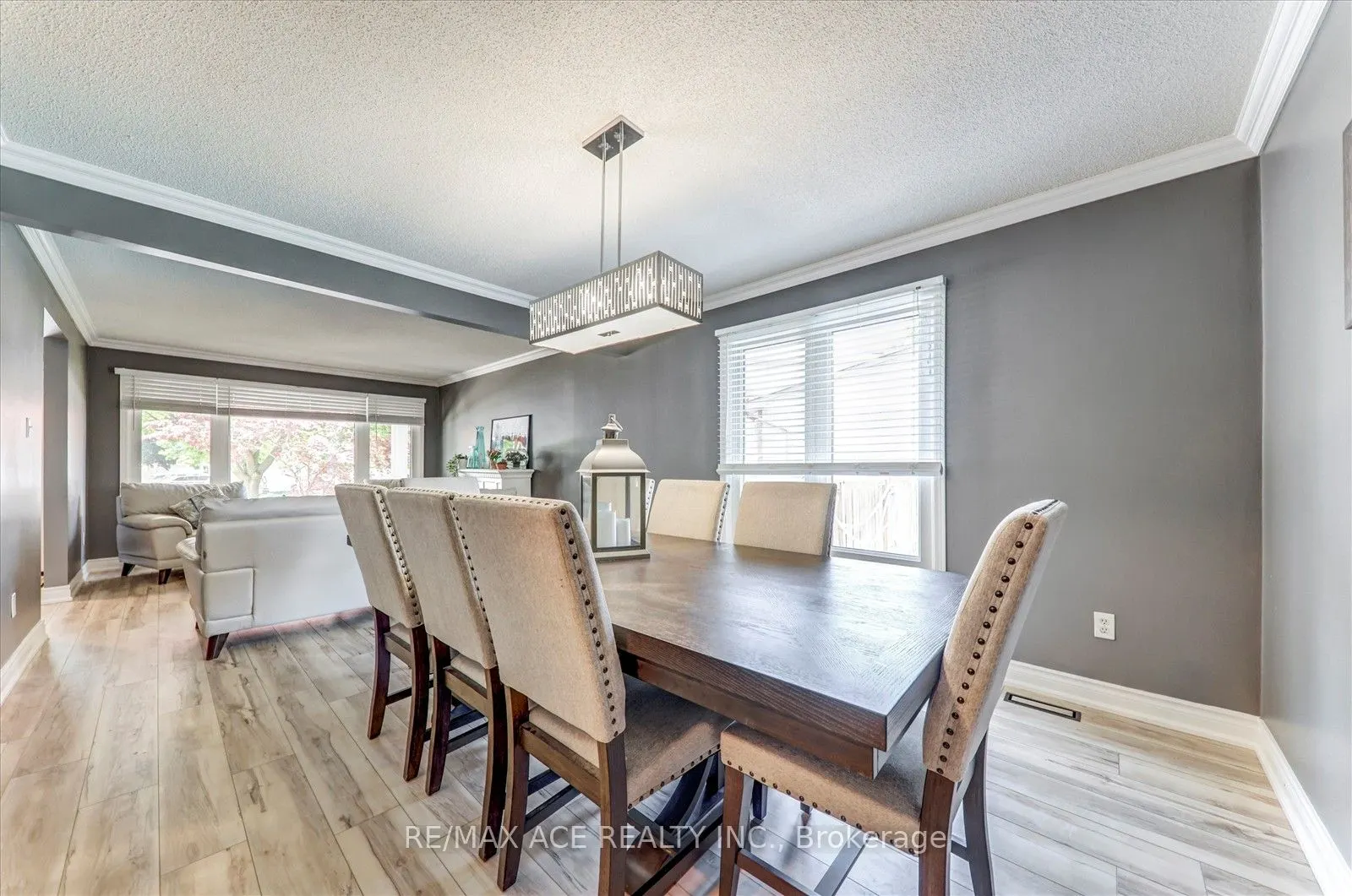9 Parkview Court
