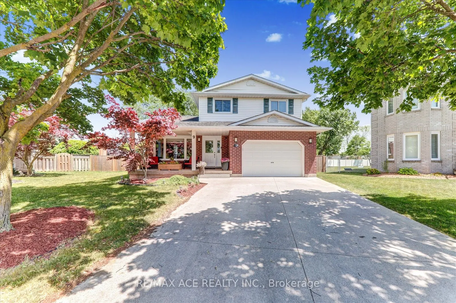 9 Parkview Court