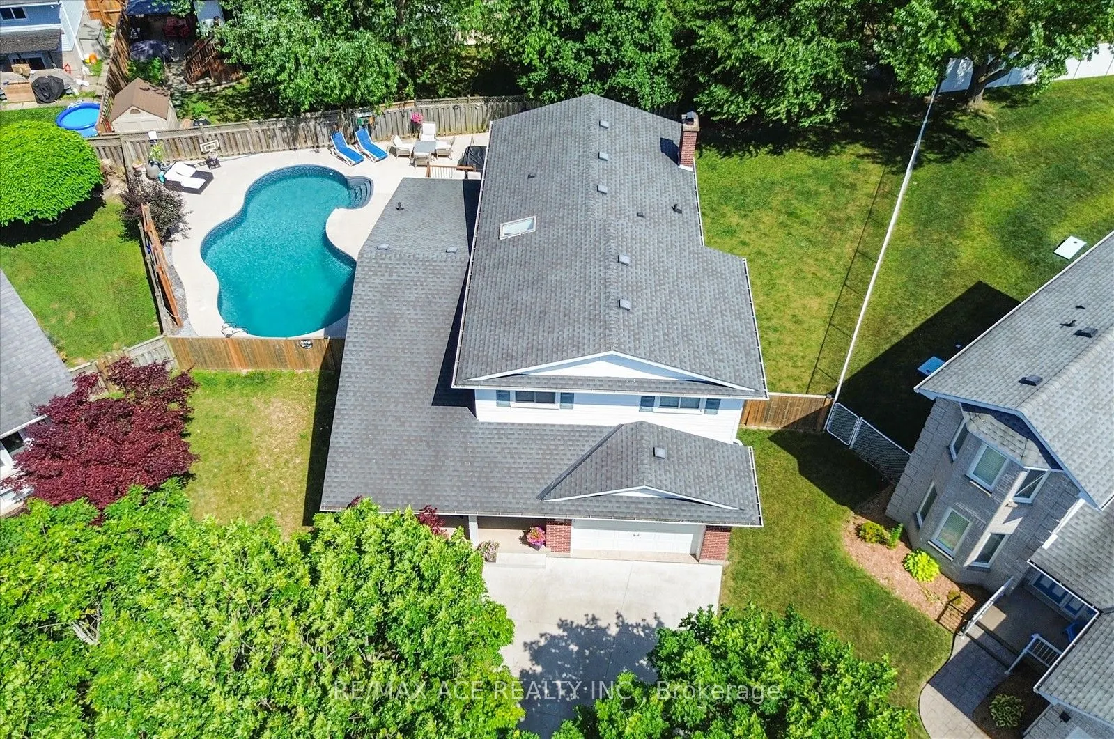 9 Parkview Court