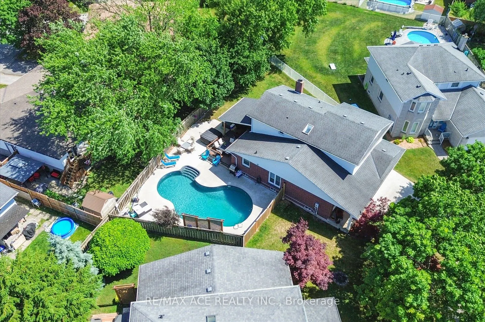 9 Parkview Court