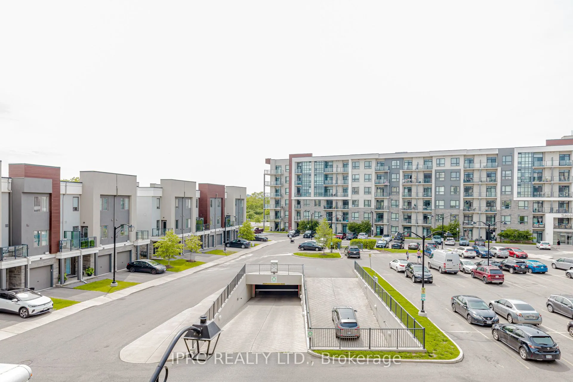 101 Shoreview Place, #326