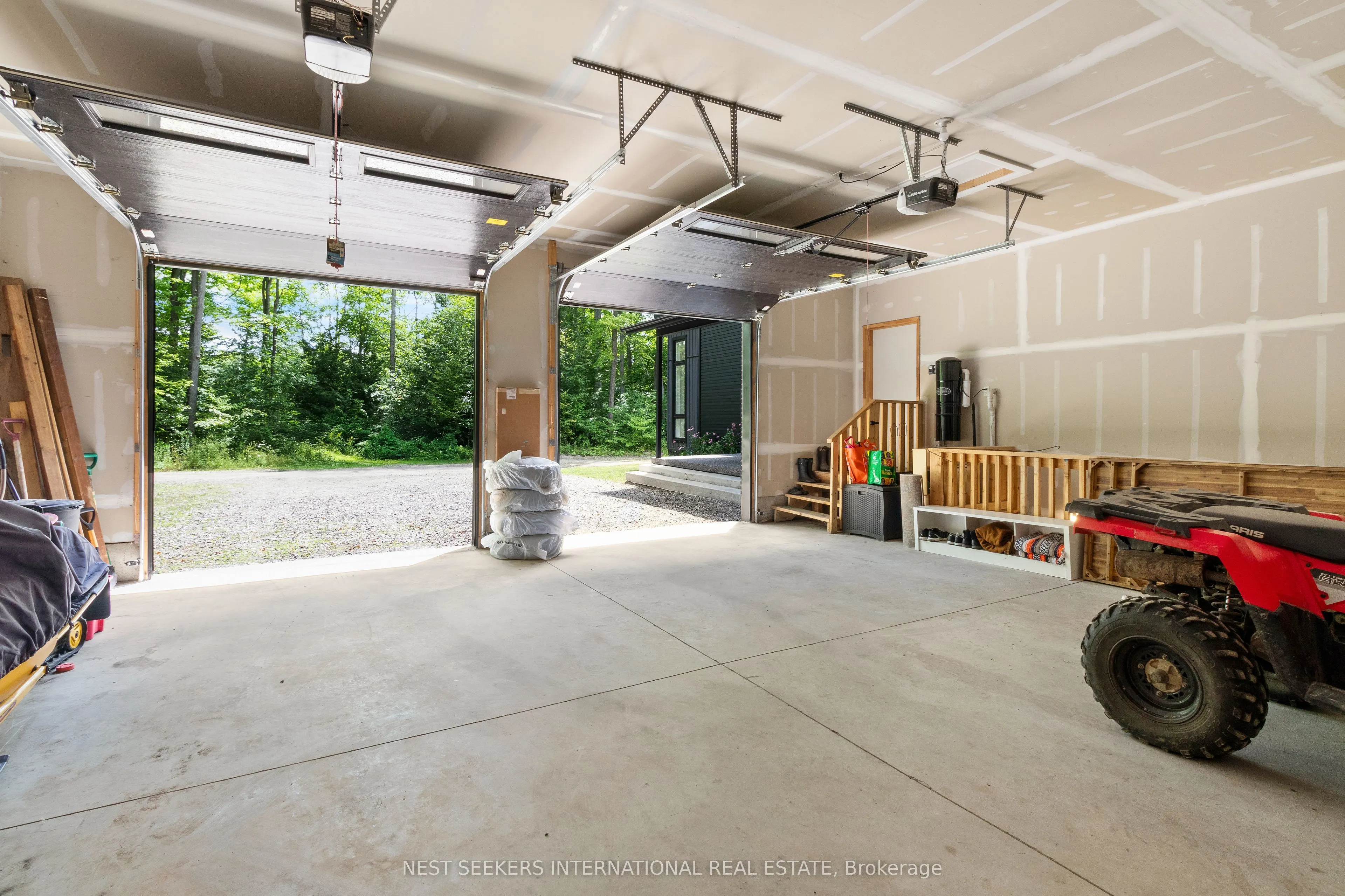 4386 Watson Road S