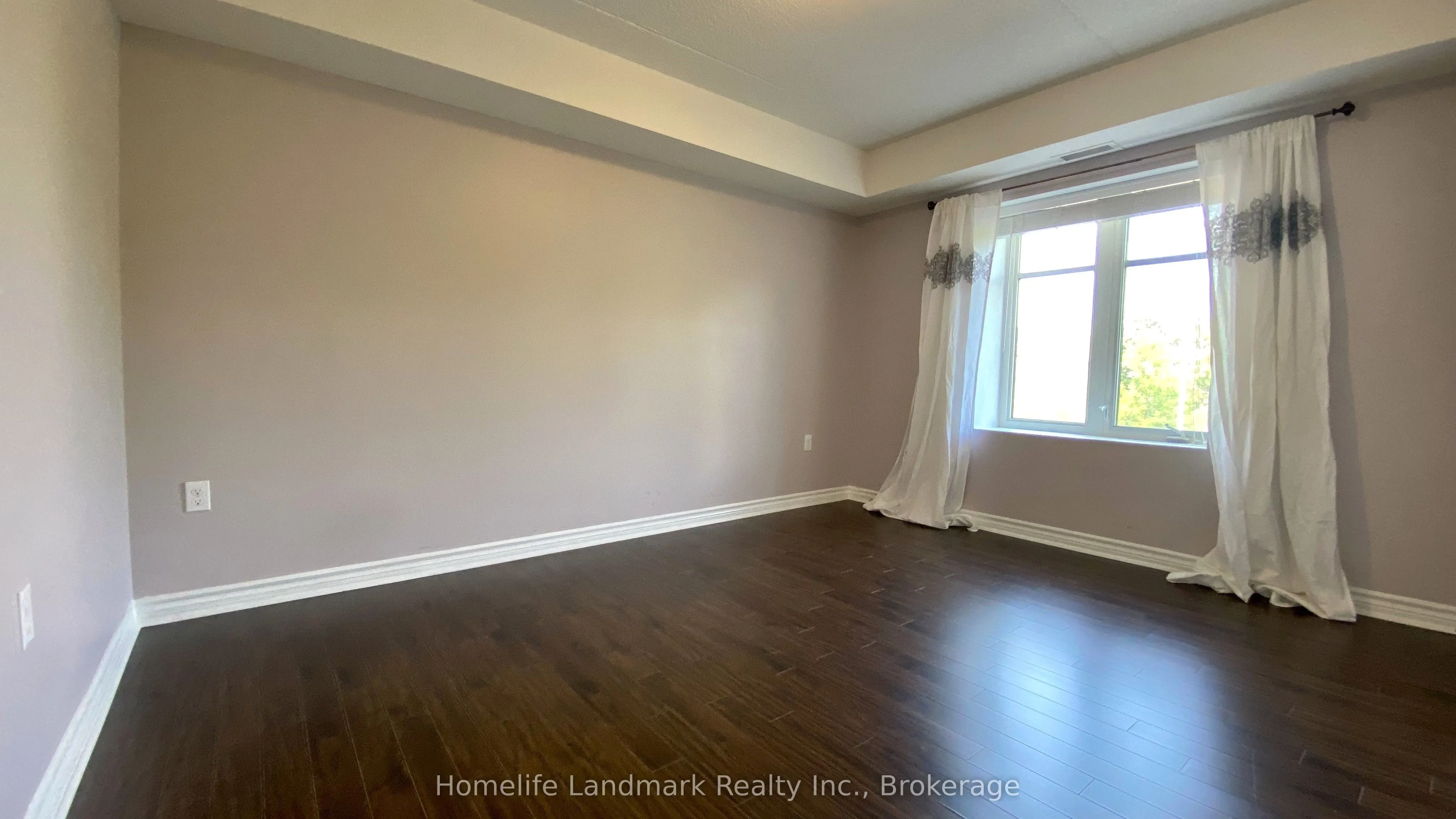 776 Laurelwood Drive, #302