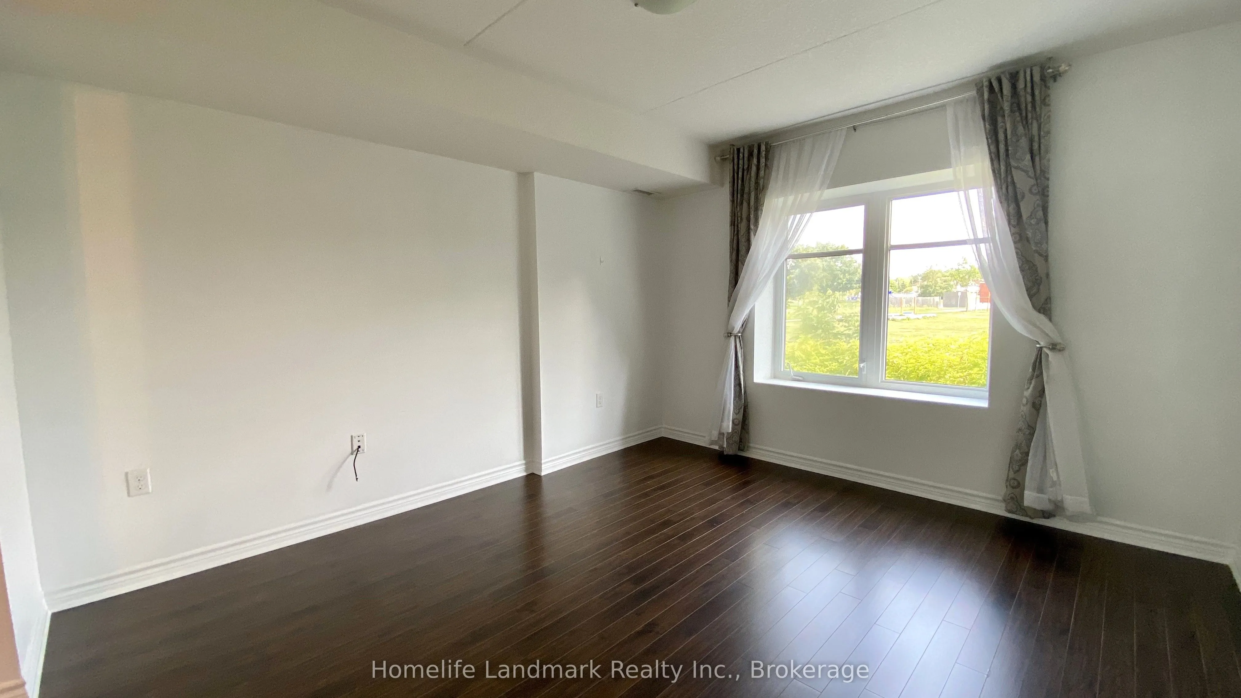 776 Laurelwood Drive, #302